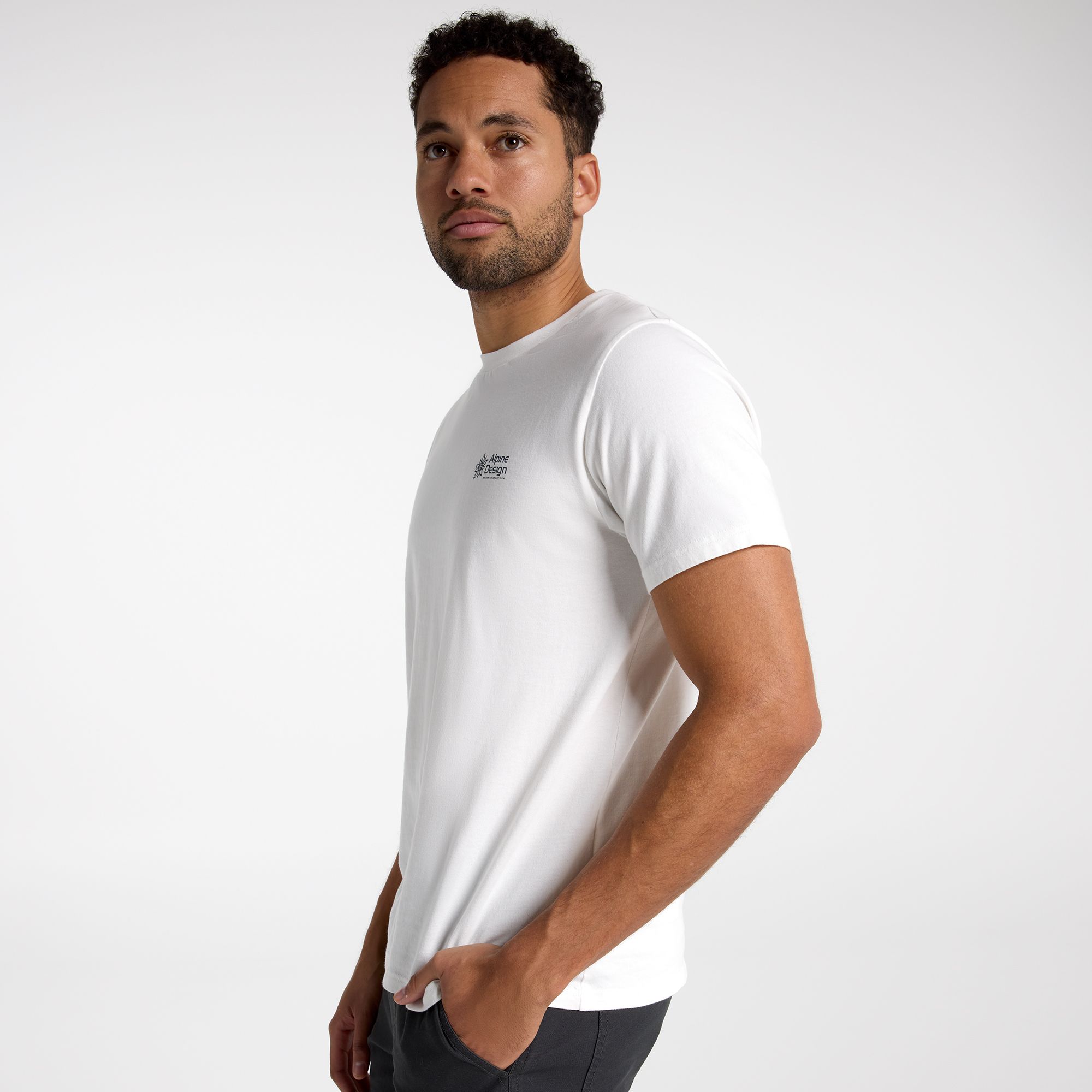 Alpine Design Men's Peanuts Short Sleeve T-Shirt product image