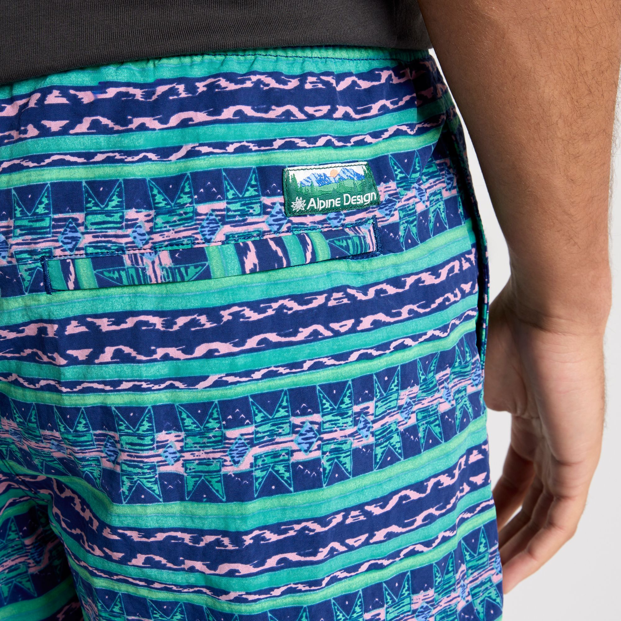 Alpine Design Men's 5" Pull-On Short product image