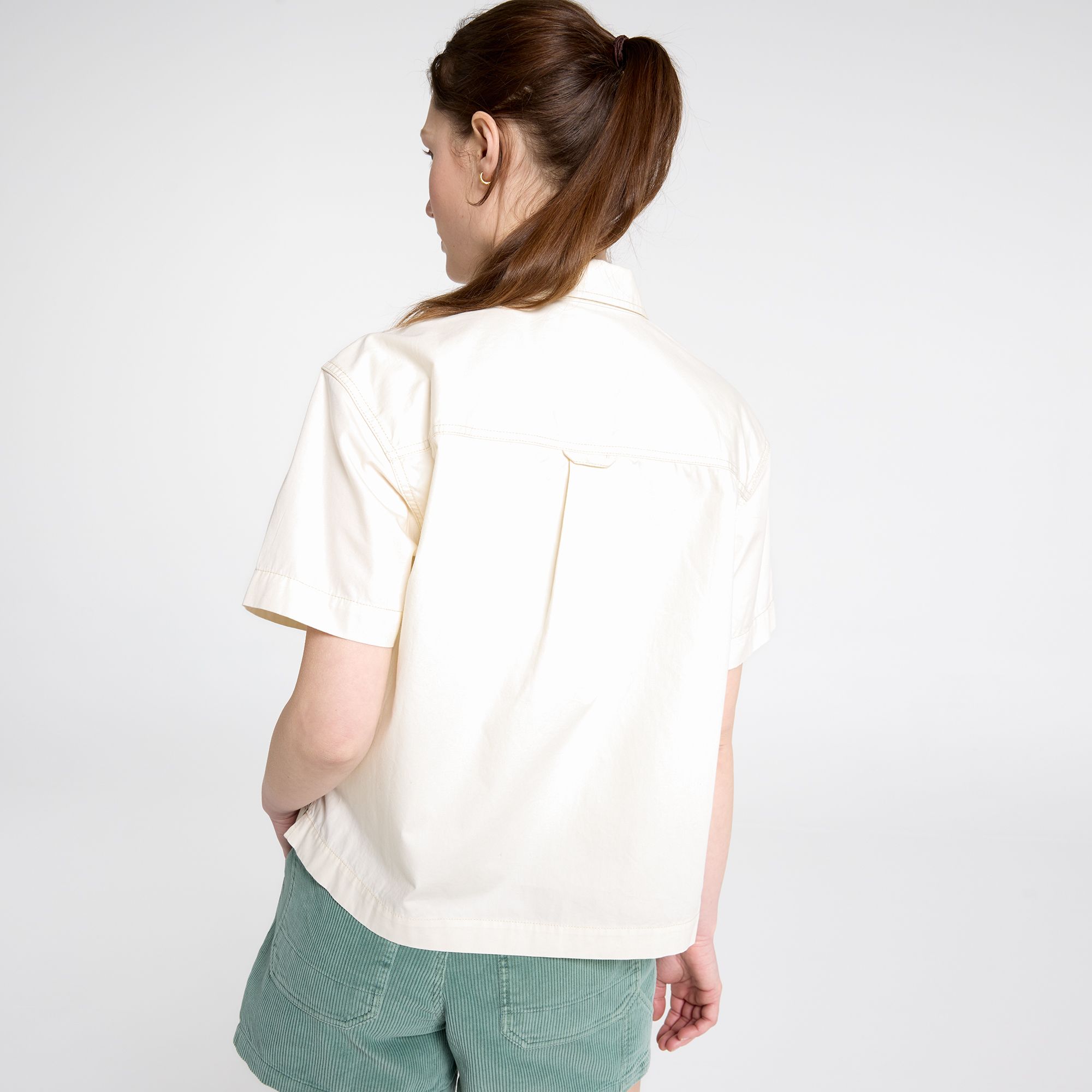 Alpine Design Women's Woven Short Sleeve Button Down product image