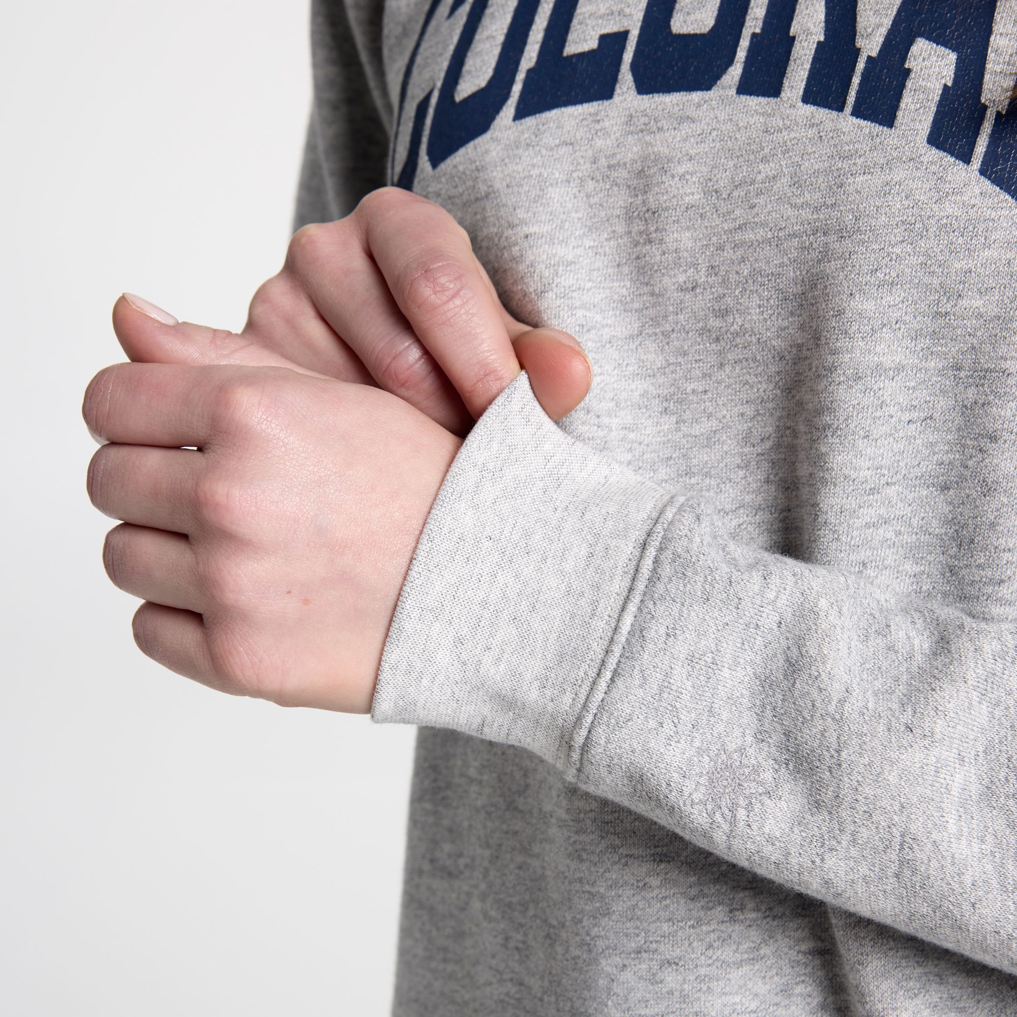 Alpine Design Women's Solid Fleece Crew Neck Sweatshirt product image