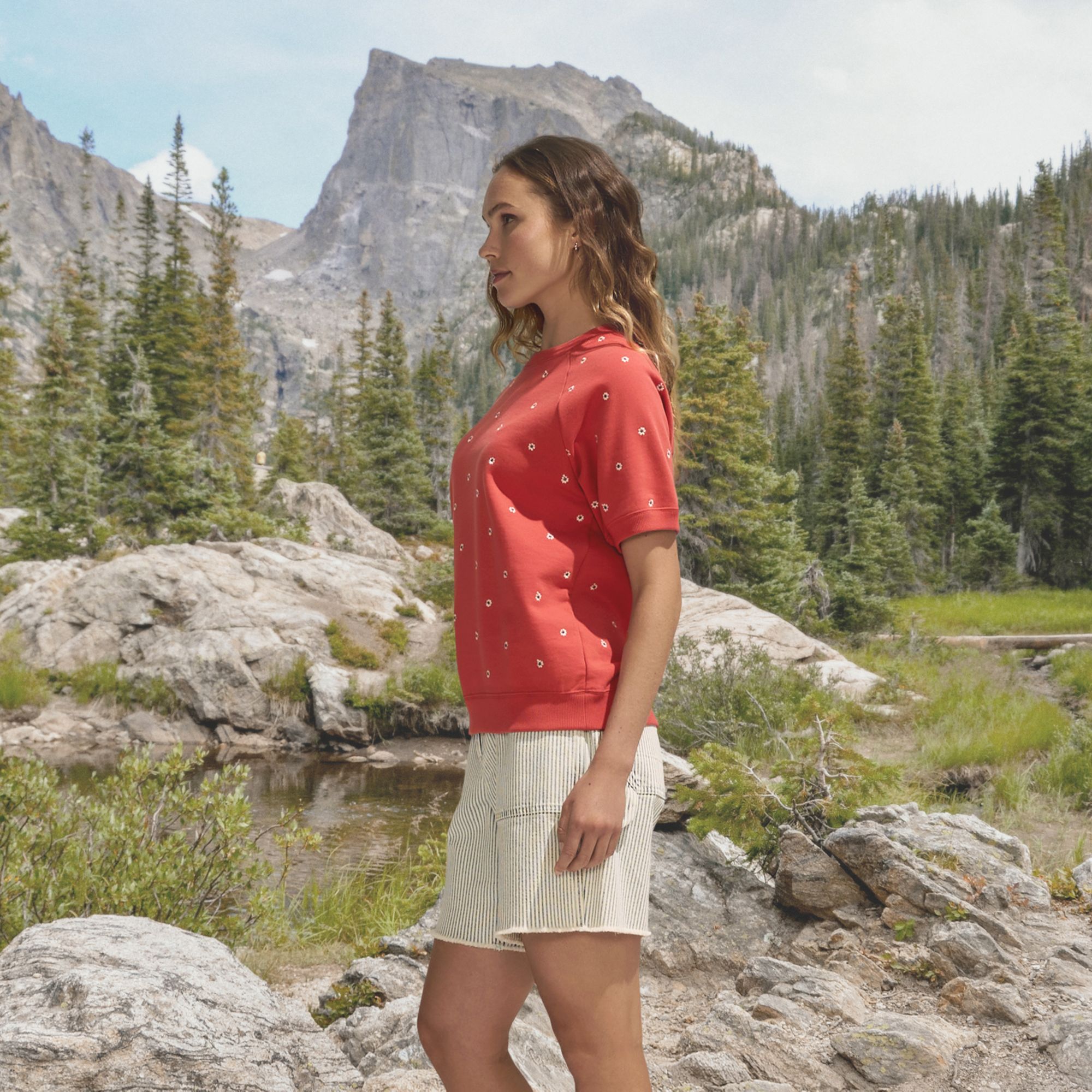 Alpine Design Women's Short Sleeve French Terry Crew product image