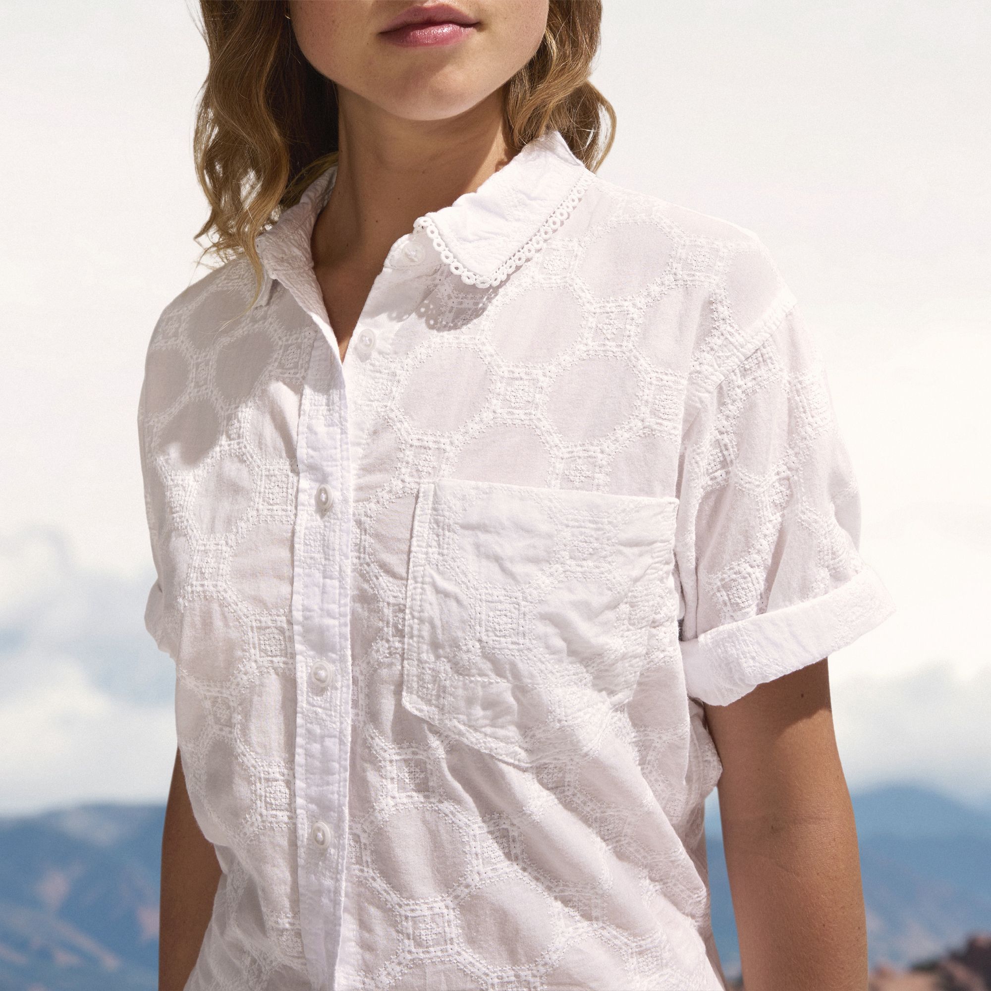 Alpine Design Women's Short Sleeve Embroidered Chambray Camp Shirt product image
