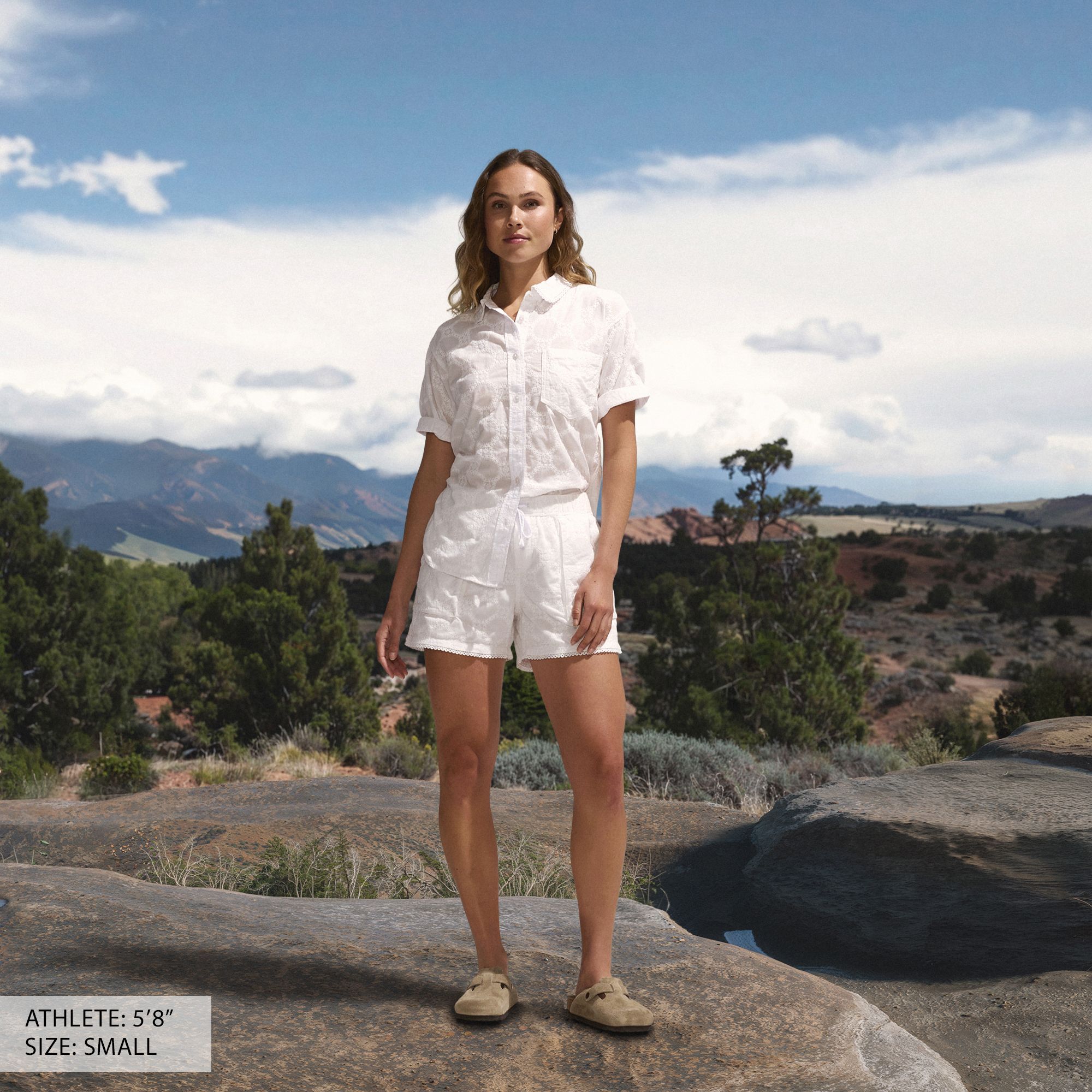 Alpine Design Women's Short Sleeve Embroidered Chambray Camp Shirt product image