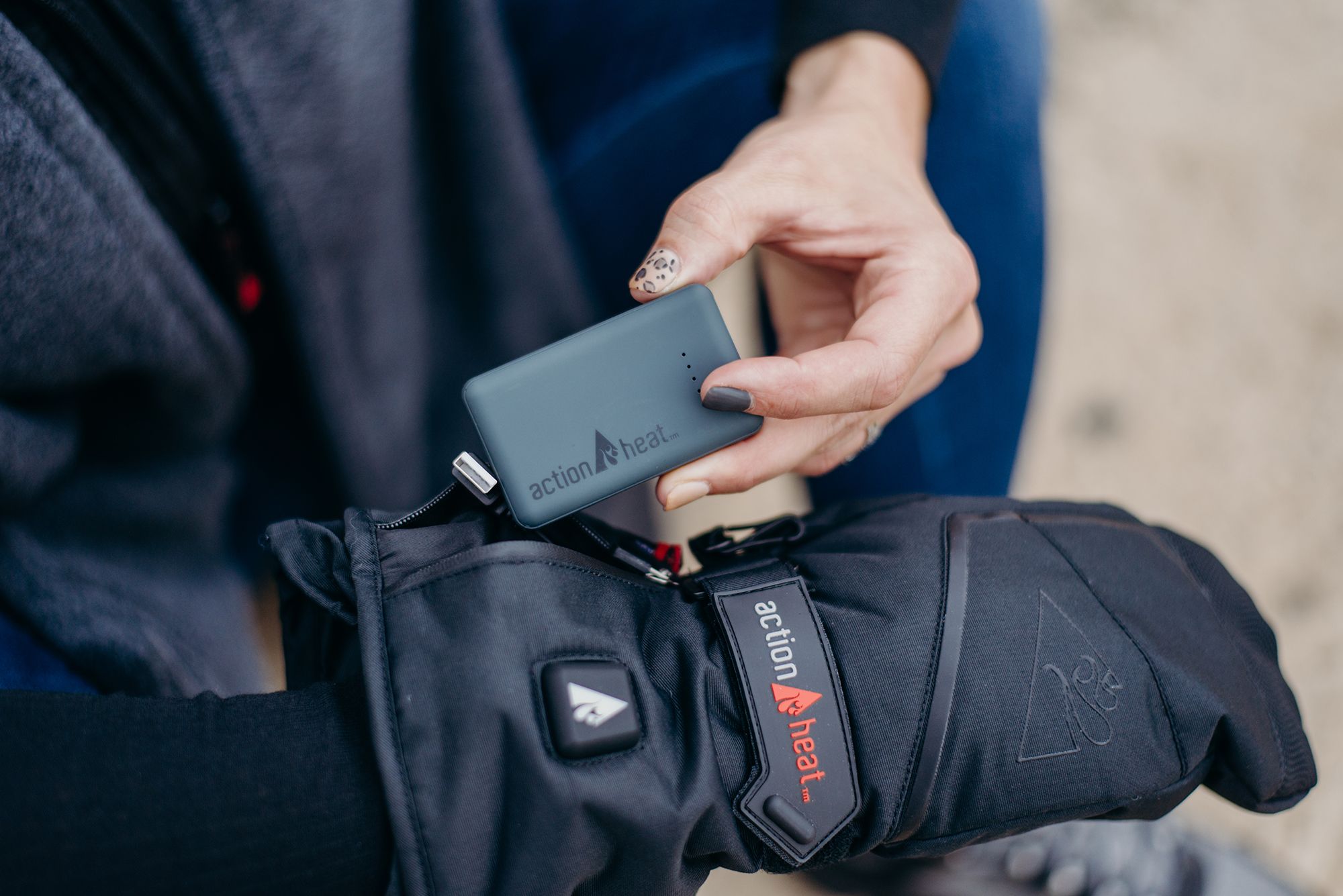 ActionHeat 5V 3000mAh Power Bank Kit product image