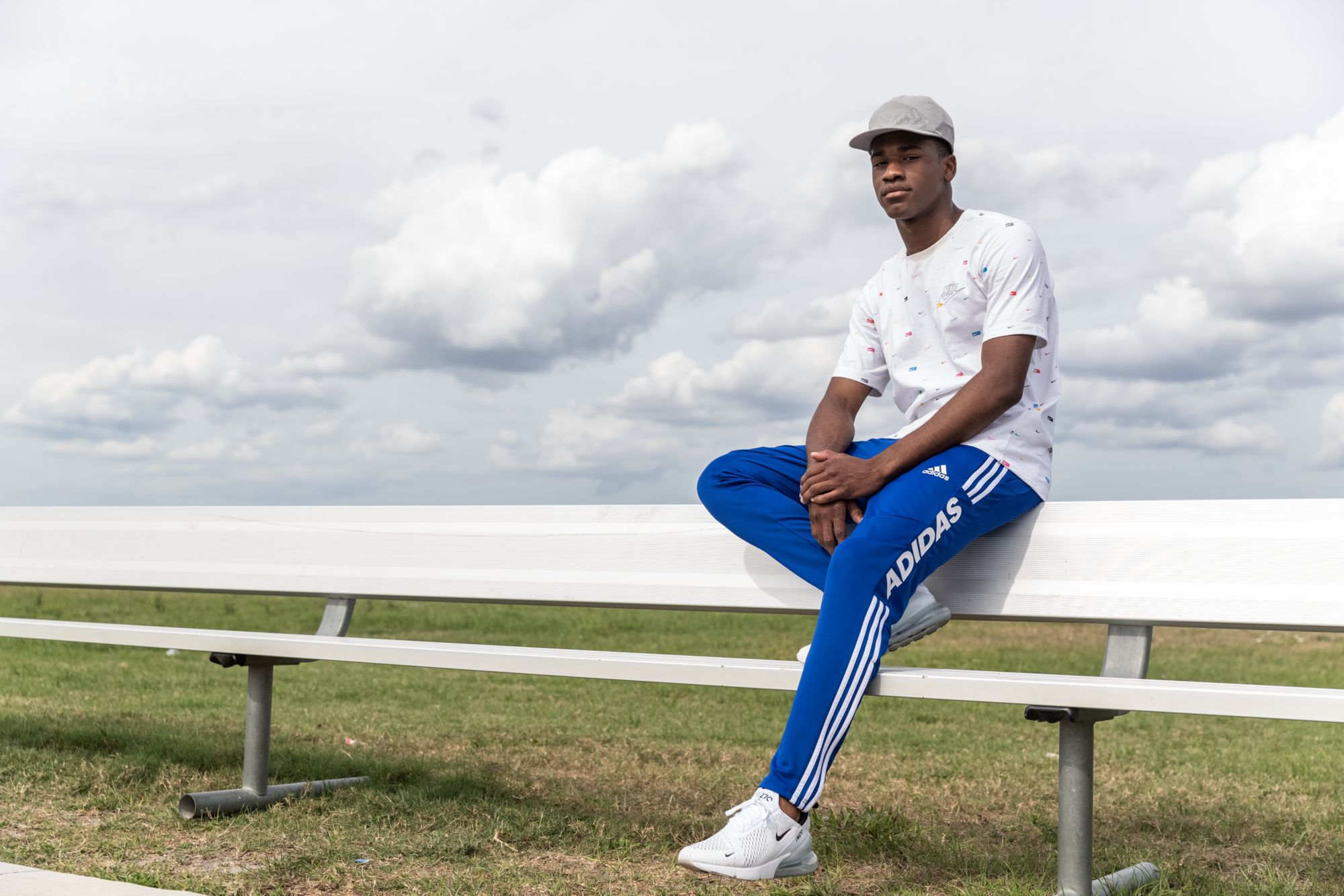 Nike Men's Air Max 270 Shoes product image