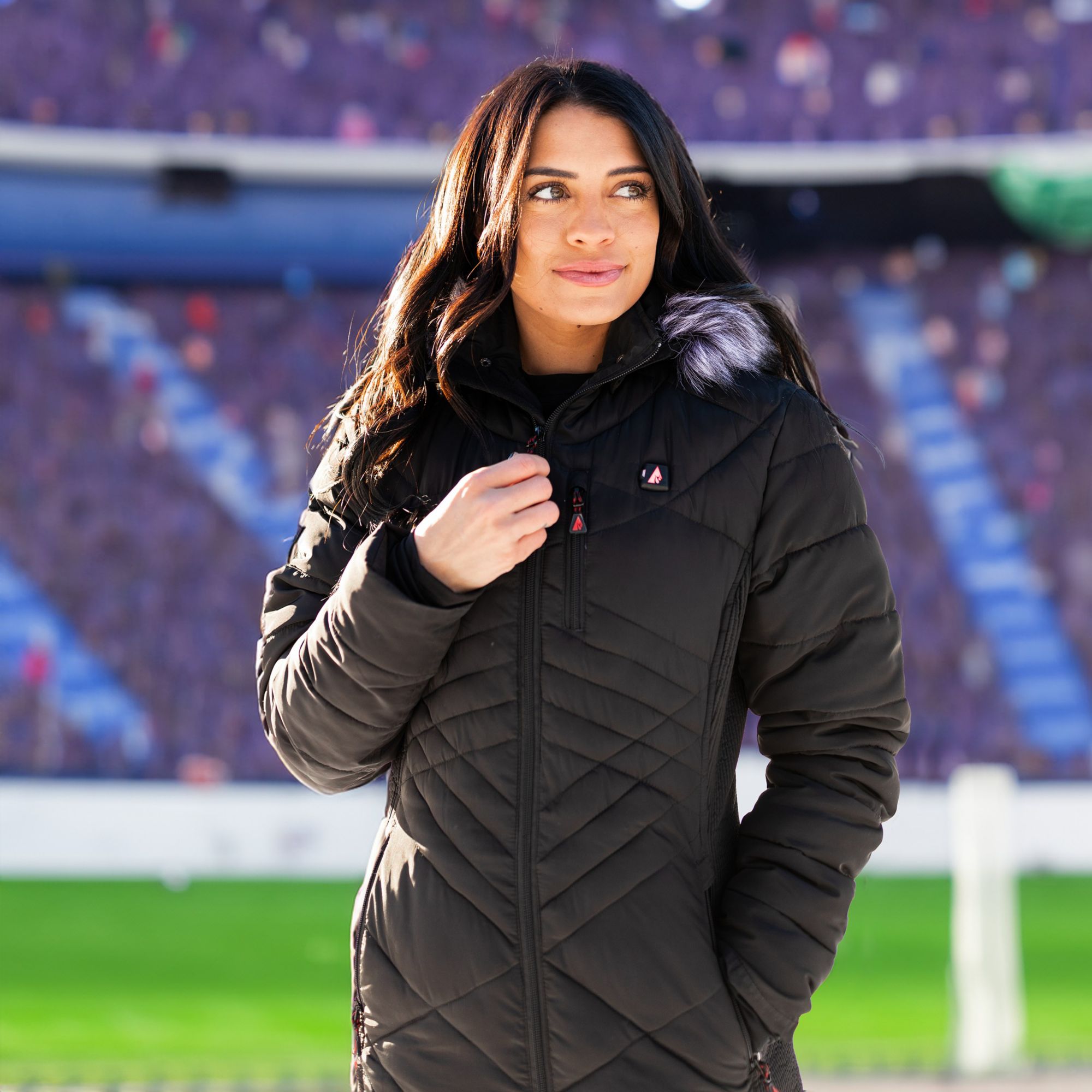 ActionHeat Women's Buffalo Bills Black 5V Battery Heated Puffer Jacket product image