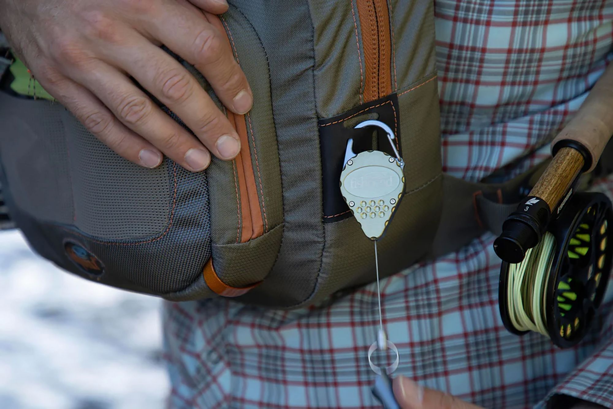 fishpond Arrowhead Retractor product image