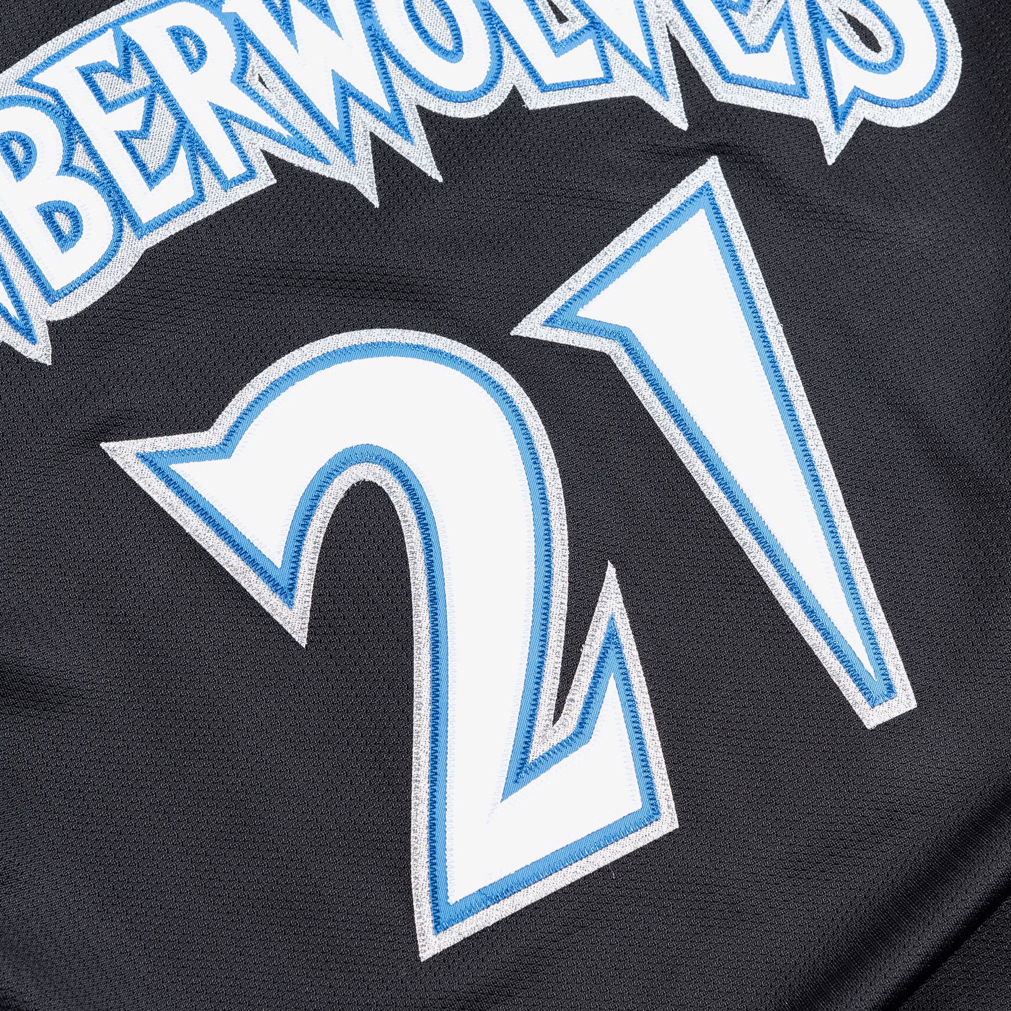 Mitchell & Ness Adult Minnesota Timberwolves Kevin Garnett #21 Black 1997 Authentic Jersey product image