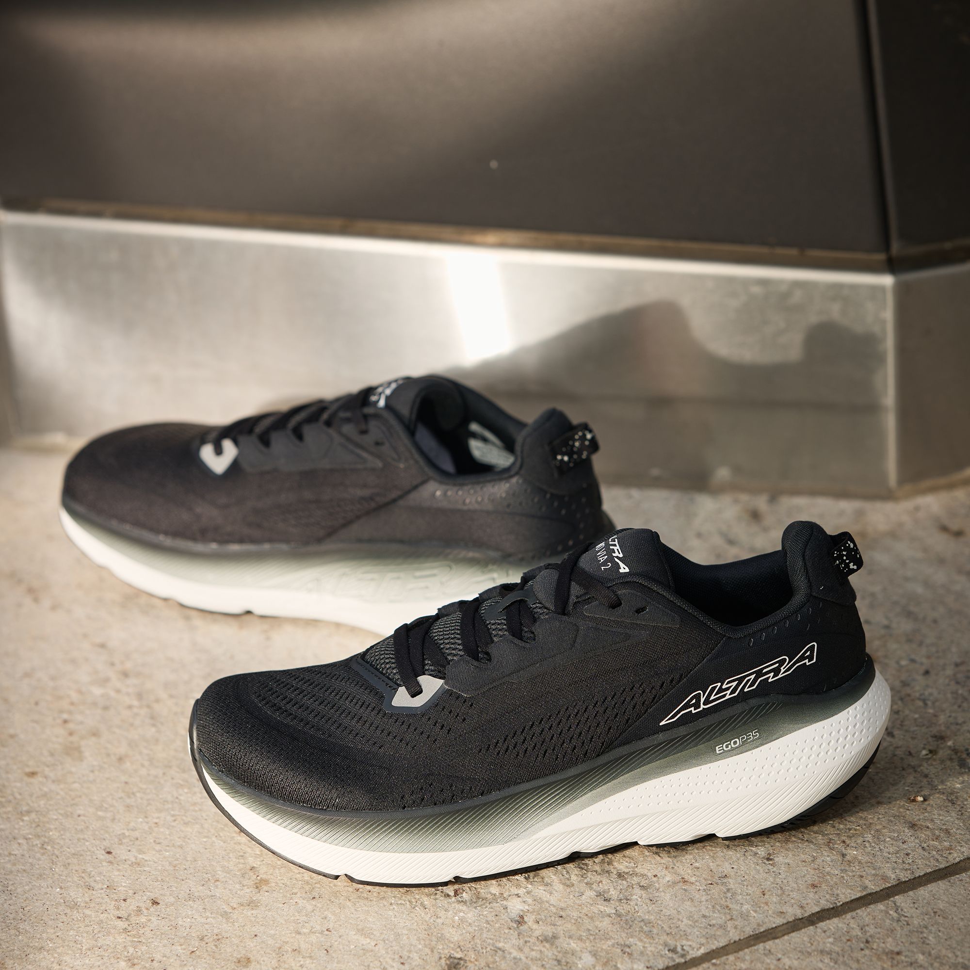 Altra Men's FWD VIA 2 Road Running Shoes product image