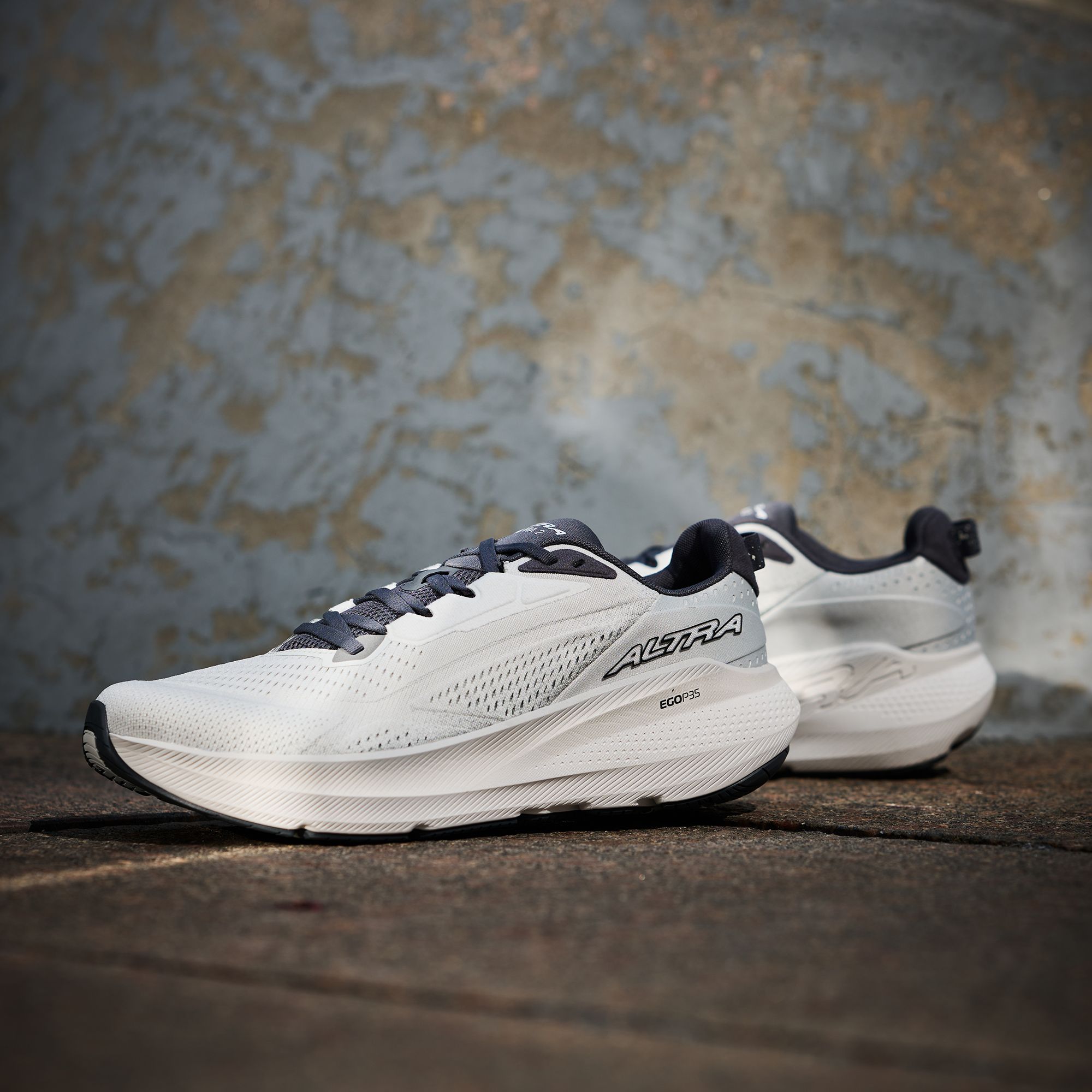 Altra Men's FWD VIA 2 Road Running Shoes product image