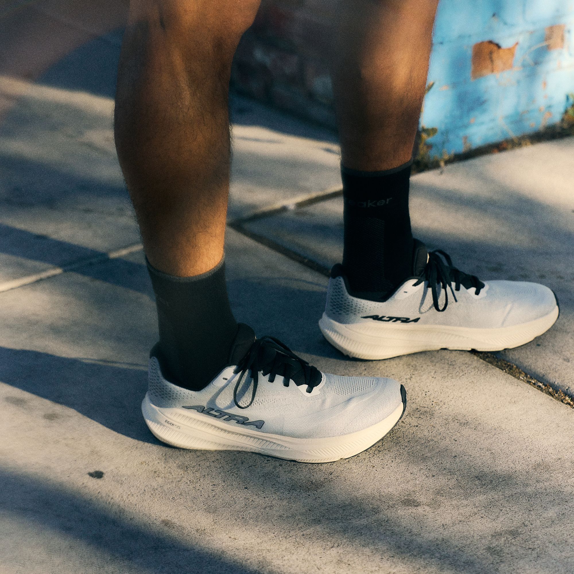 Altra Men's Experience Flow 3 Running Shoes product image