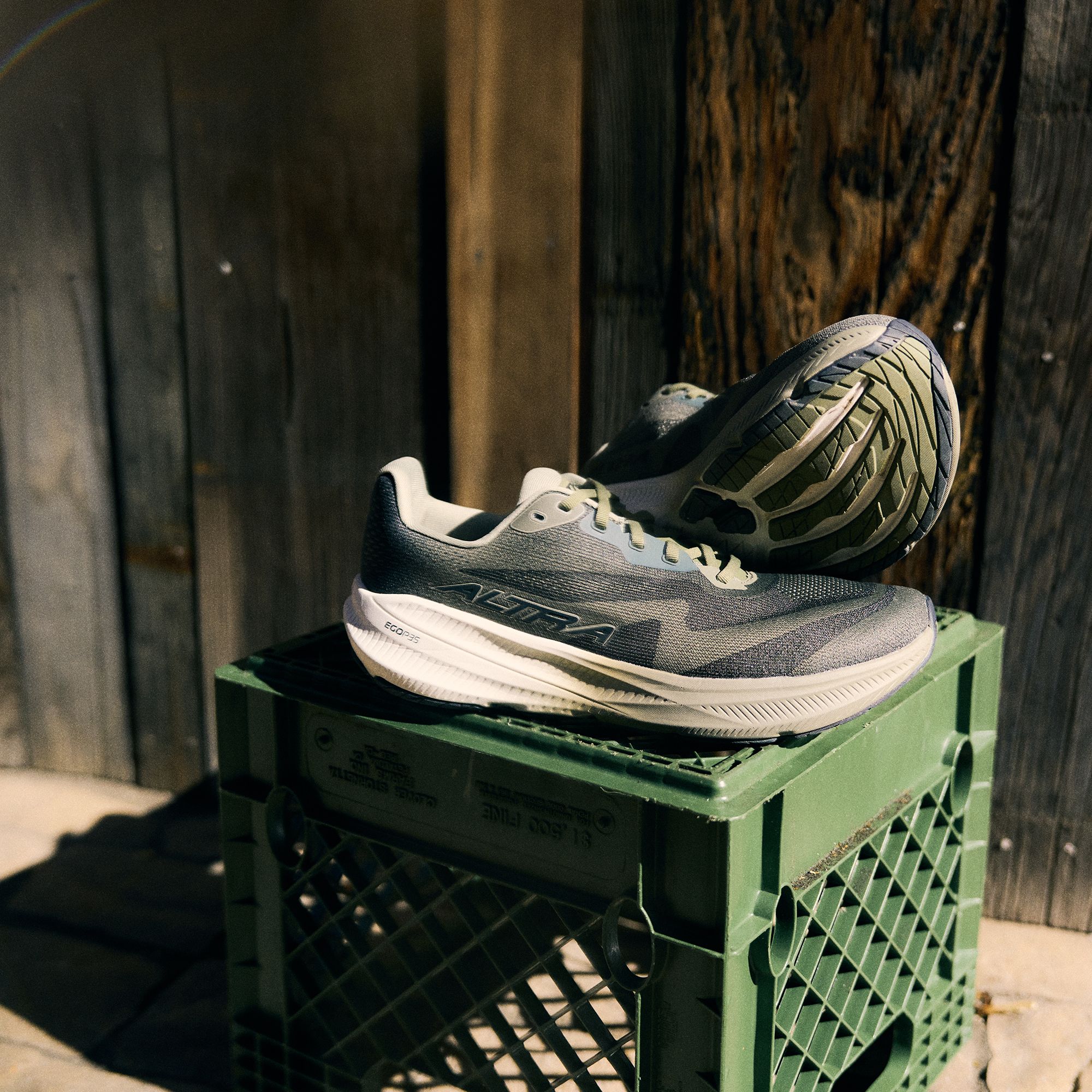 Altra Men's Experience Flow 3 Running Shoes product image