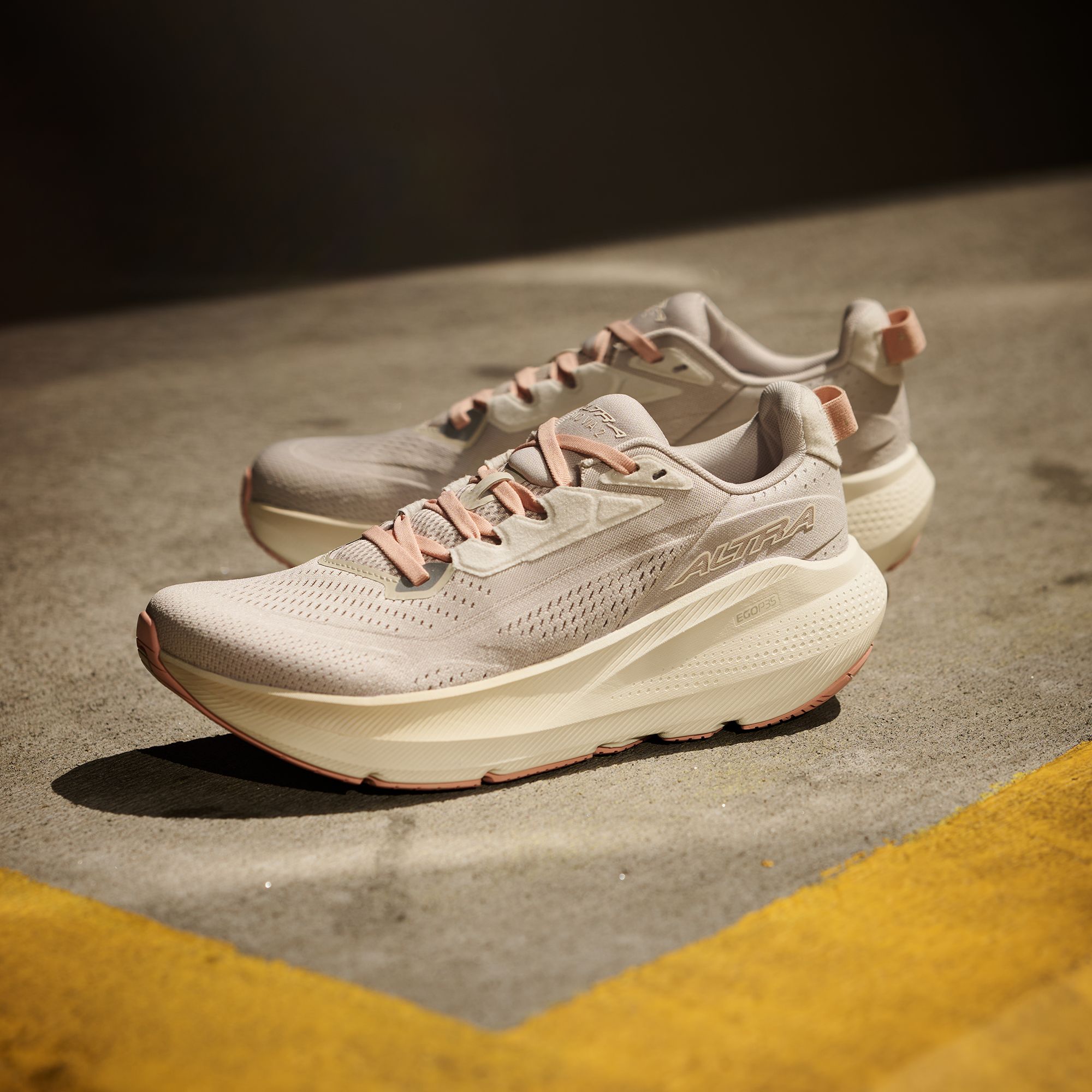 Altra Women's FWD VIA 2 Road Running Shoes product image