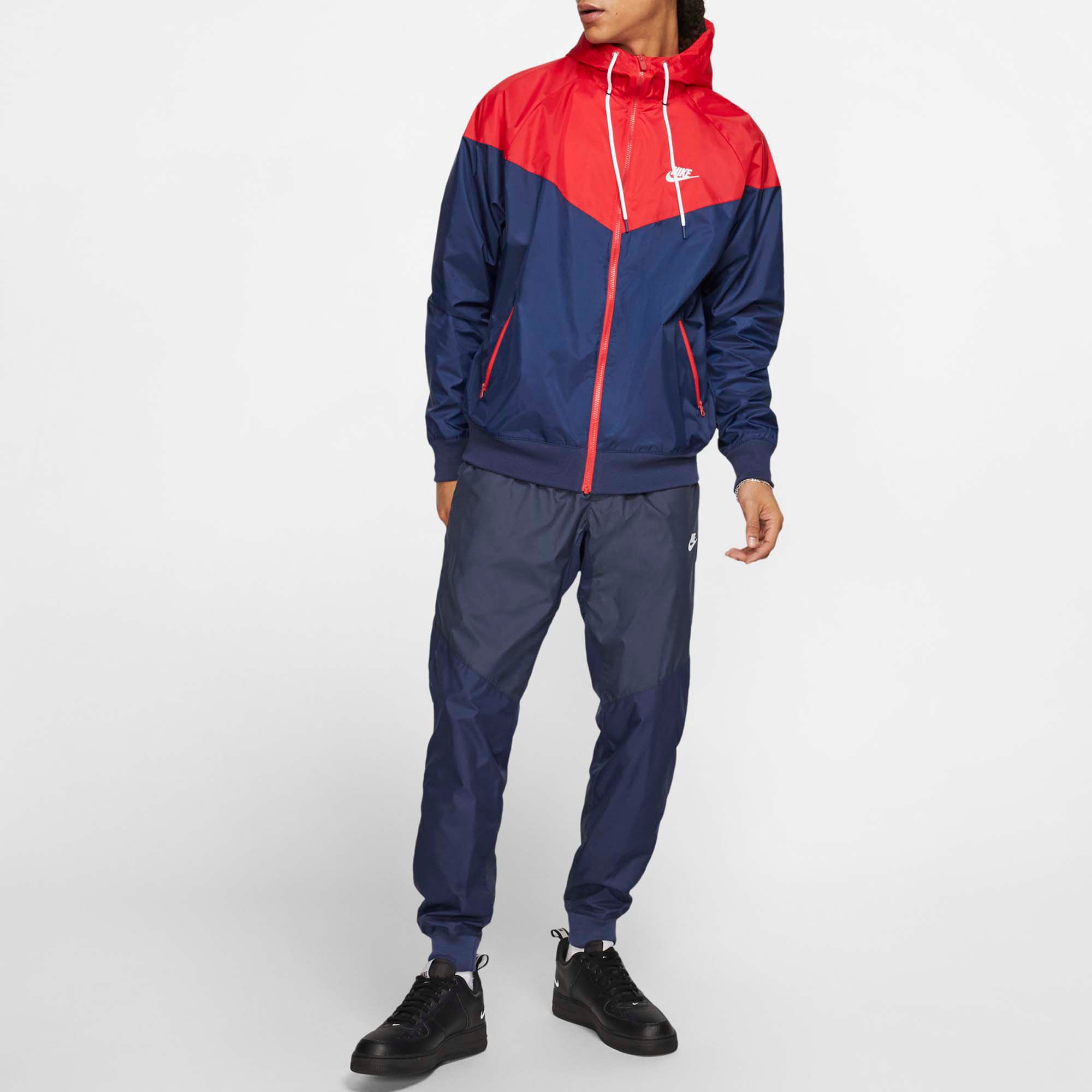 Nike Men's Sportswear 2019 Hooded Windrunner Jacket product image