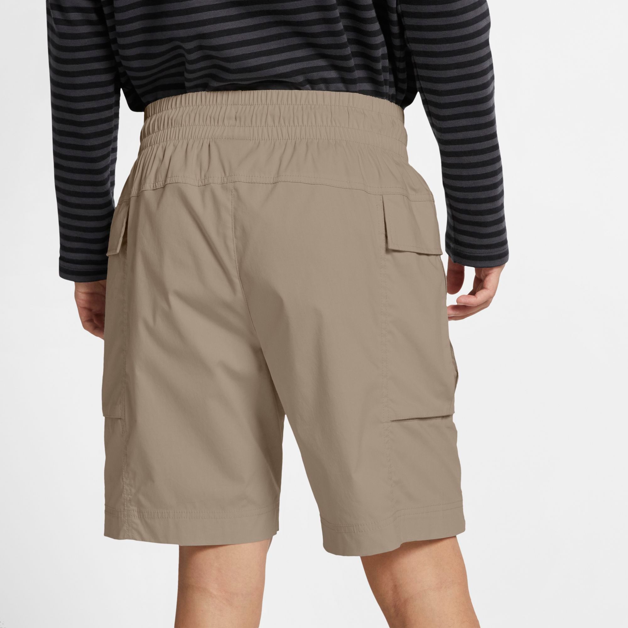 nike cargo shorts elastic waist