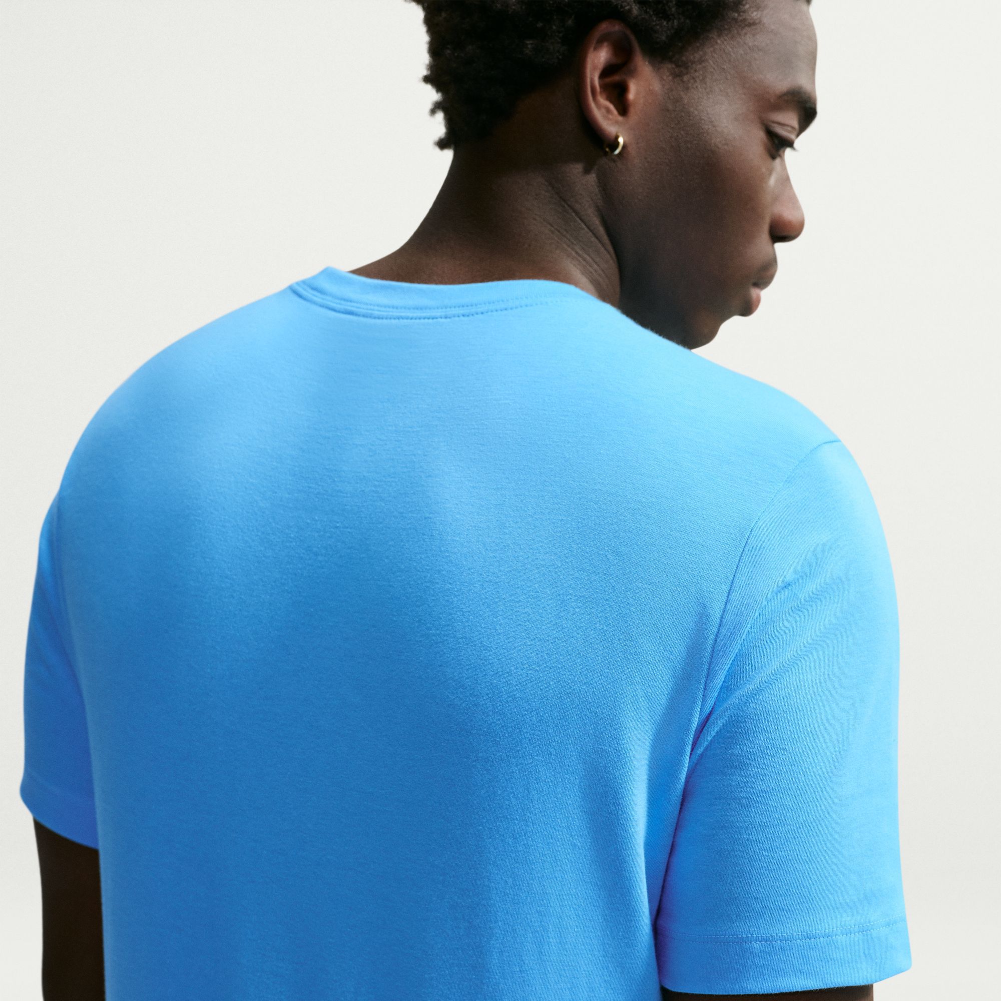 Nike Men's Sportswear Club T-Shirt product image