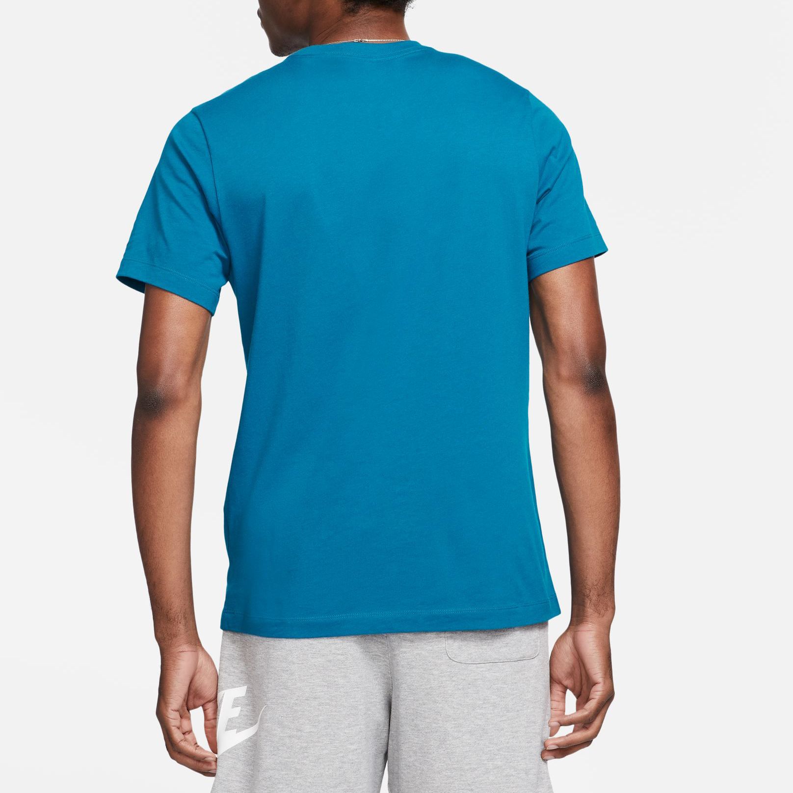 Nike Men's Sportswear Club T-Shirt product image