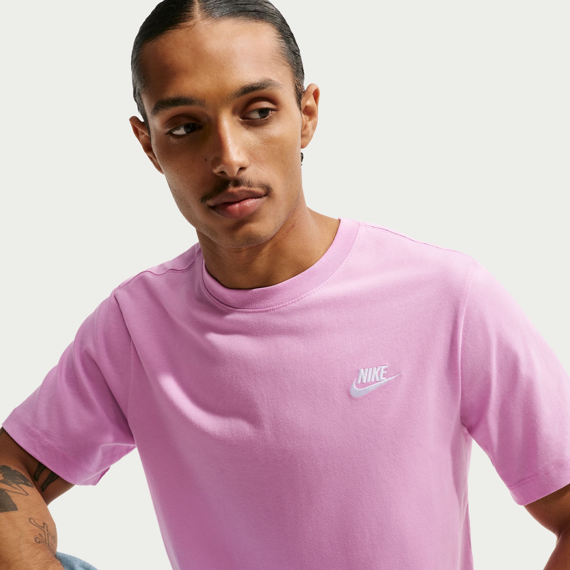 Nike Men's Sportswear Club T-Shirt product image