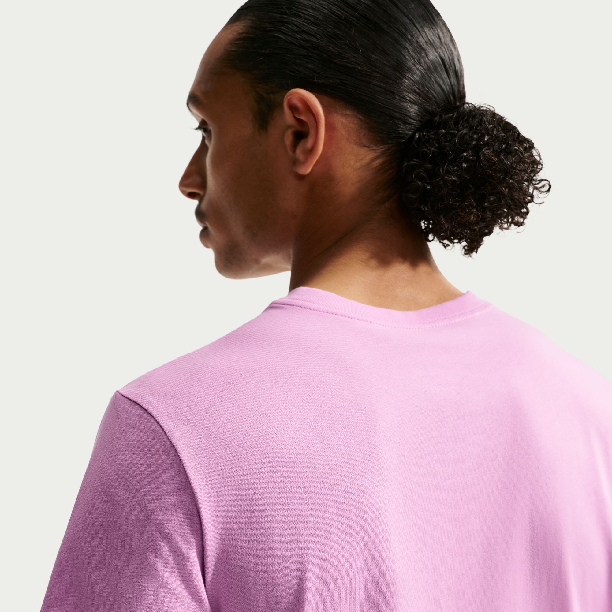 Nike Men's Sportswear Club T-Shirt product image