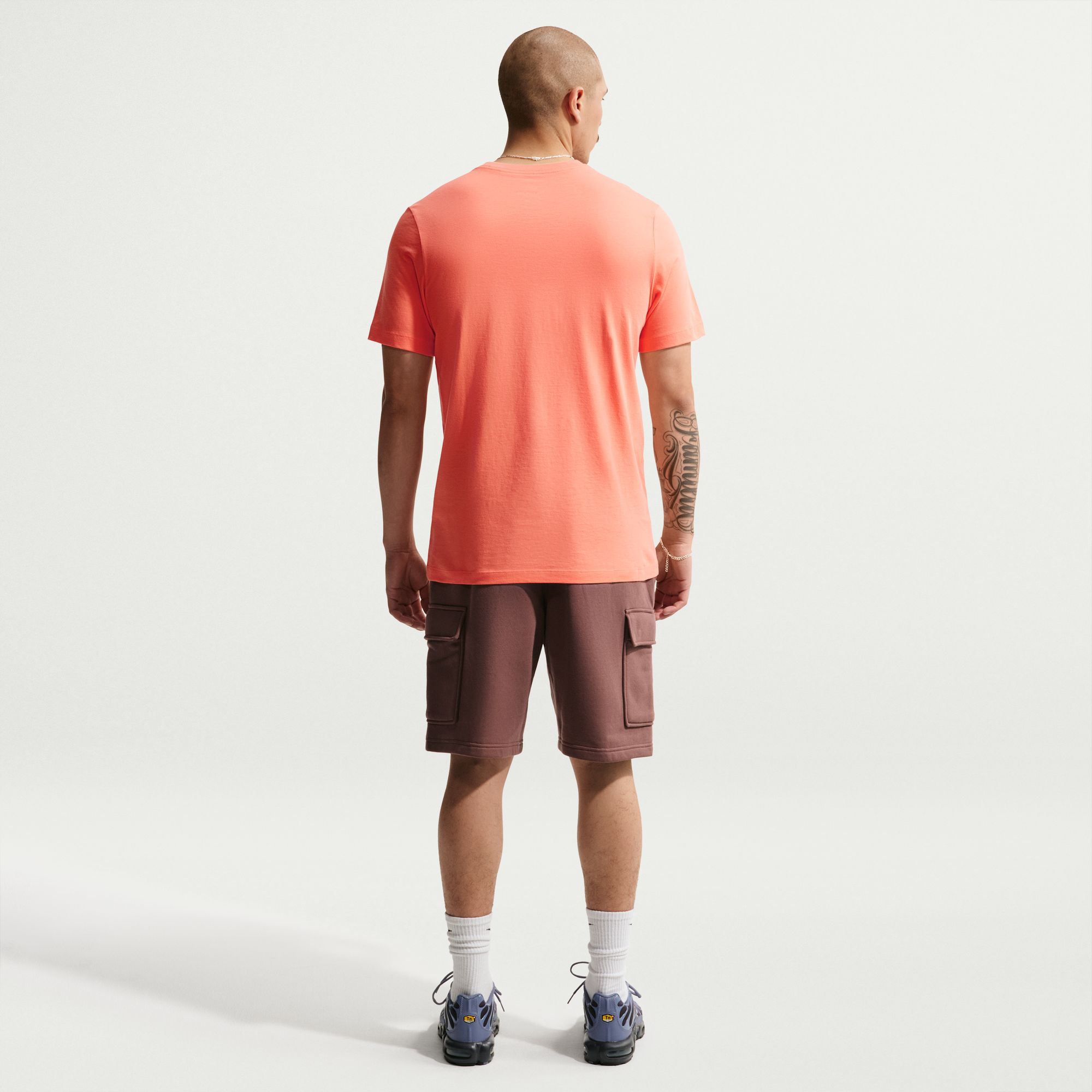 Nike Men's Sportswear Club T-Shirt product image