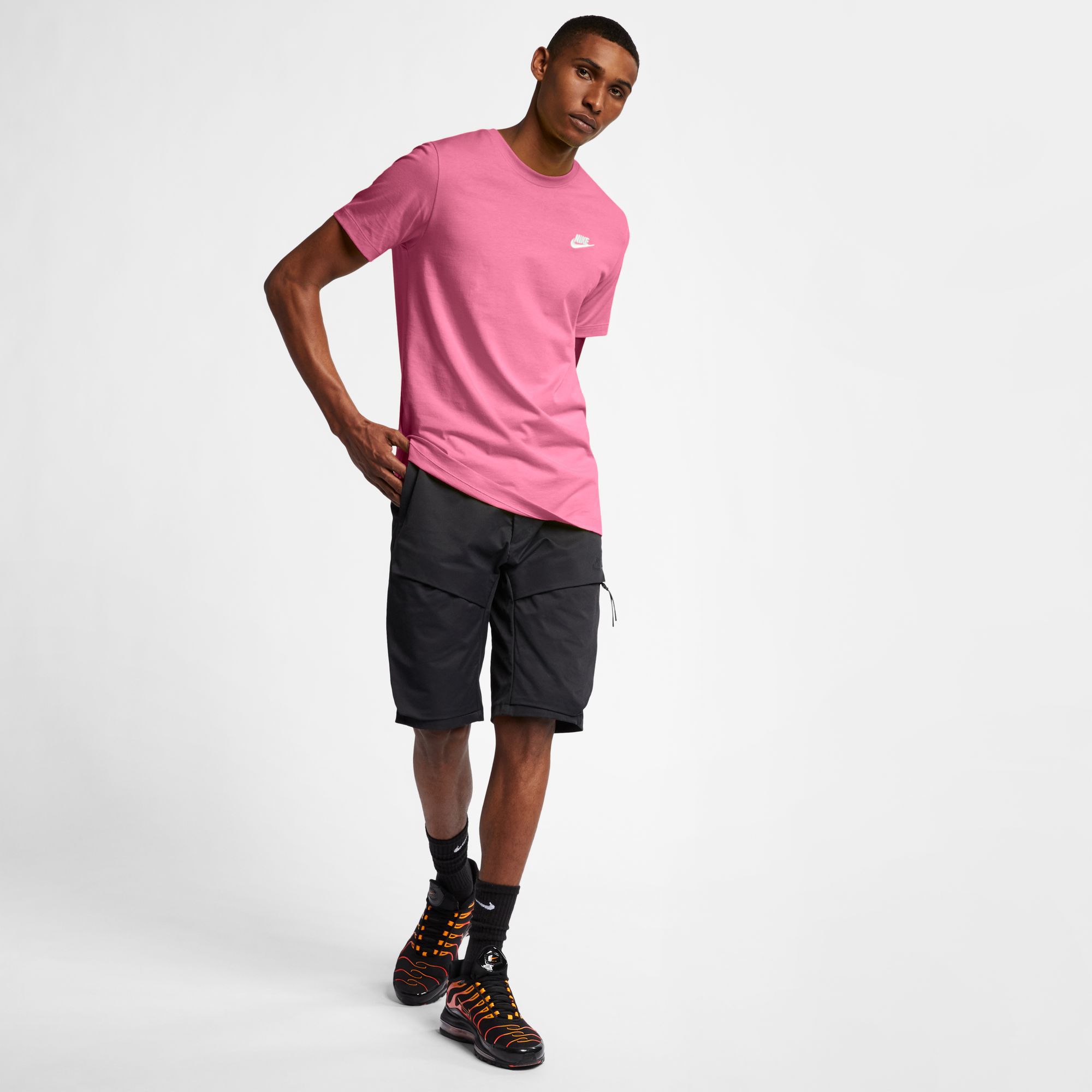 Nike Men's Sportswear Club T-Shirt product image