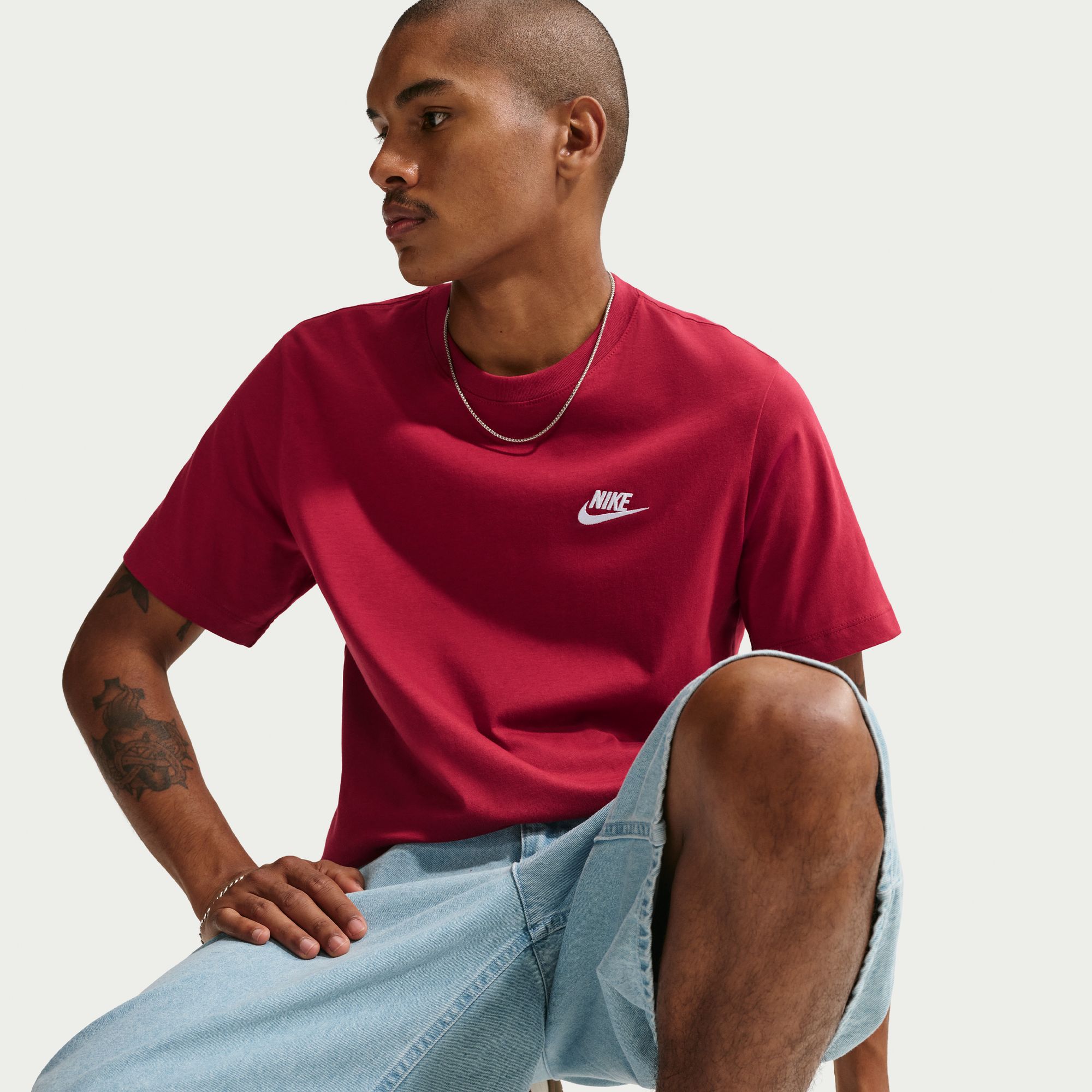 Nike Men's Sportswear Club T-Shirt product image