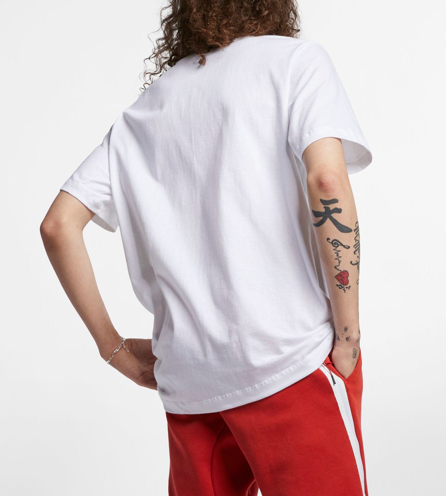 Nike Men's Sportswear Club T-Shirt product image