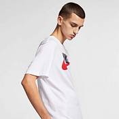 Nike Men\'s Sportswear Icon Futura Graphic T-Shirt | Dick\'s Sporting Goods | Erstausstattungspakete