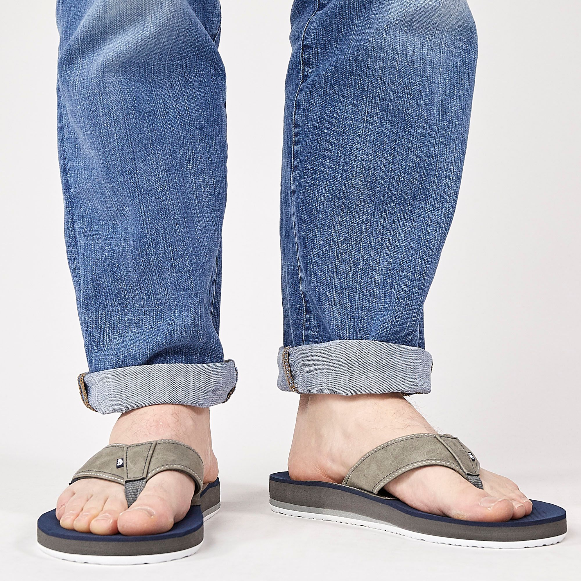 men's cobian flip flops