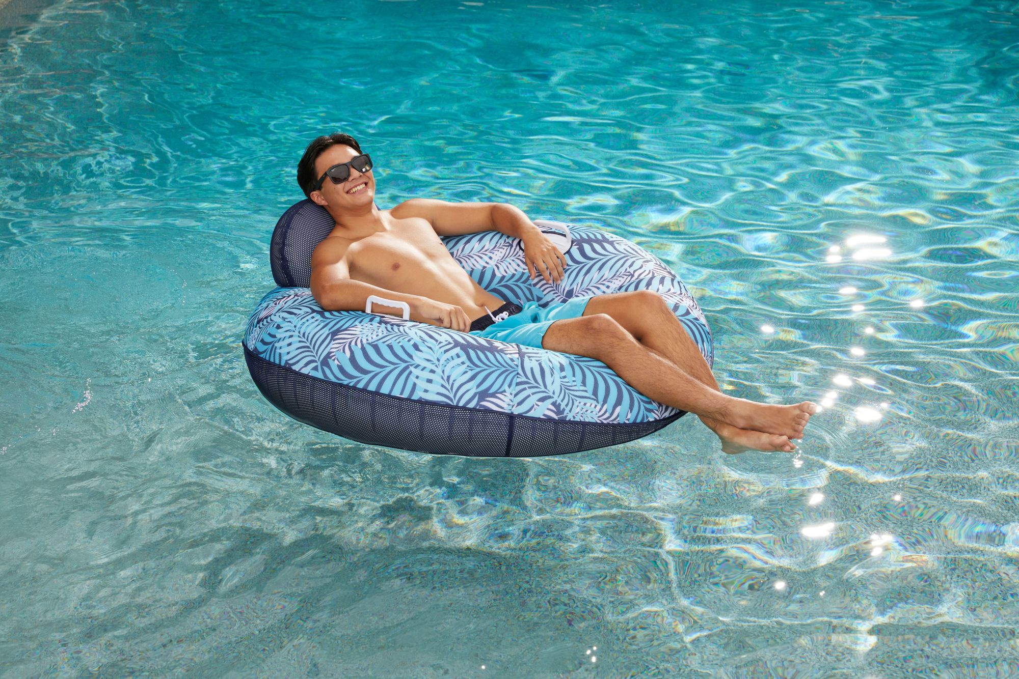 Aqua Leisure Deluxe River Tube product image