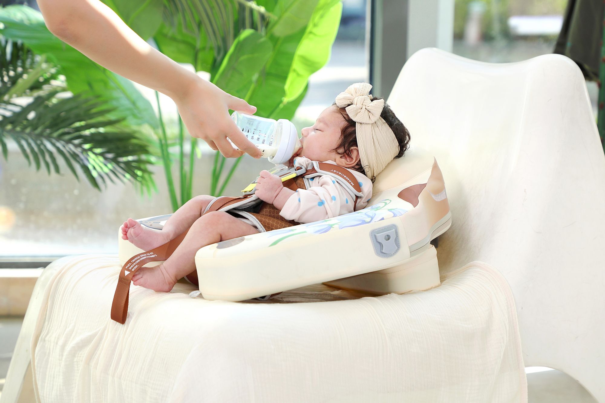Mambobaby Sunny Navigator Baby Pool Float product image
