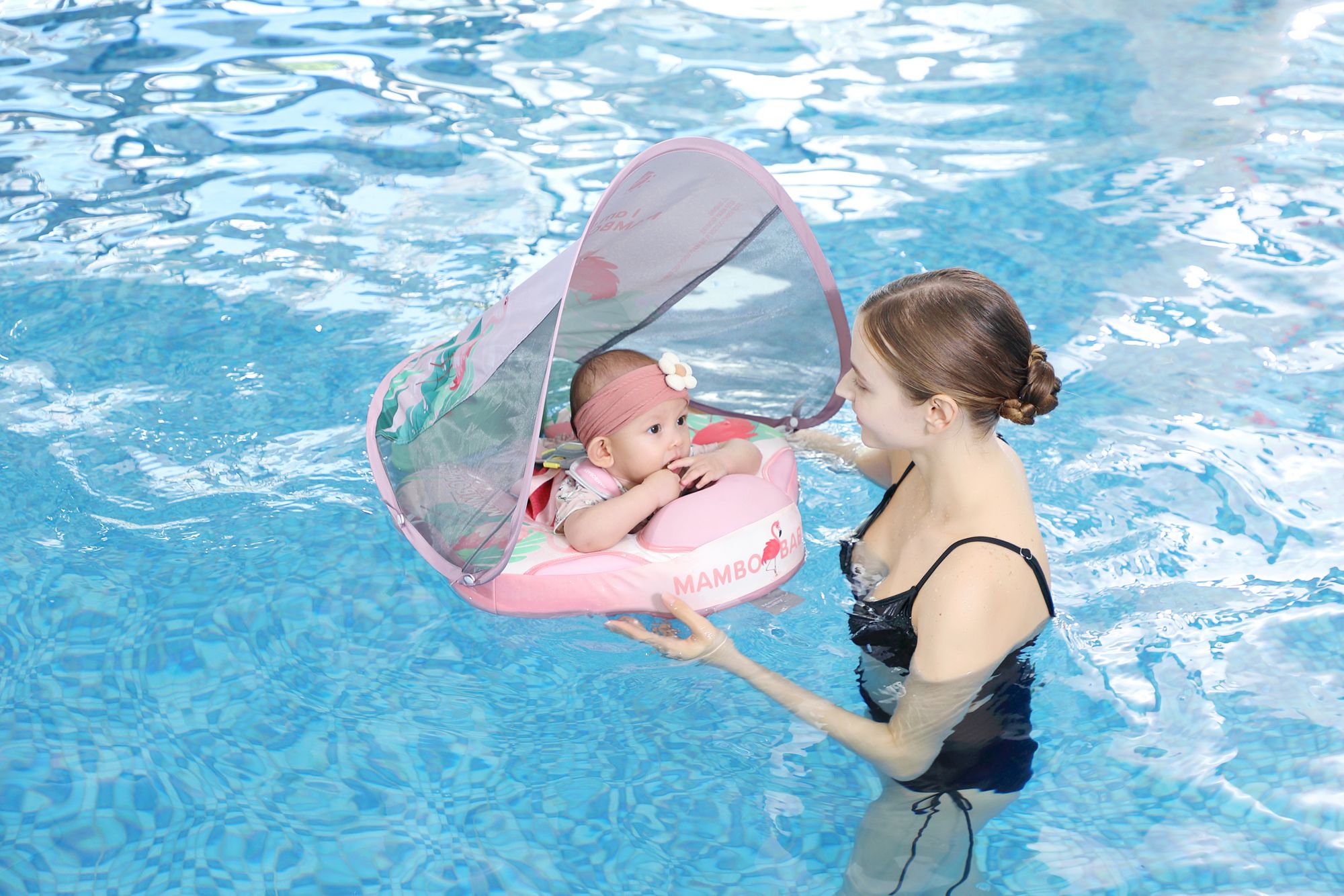 Mambobaby Trendy Voyager Baby Pool Float product image