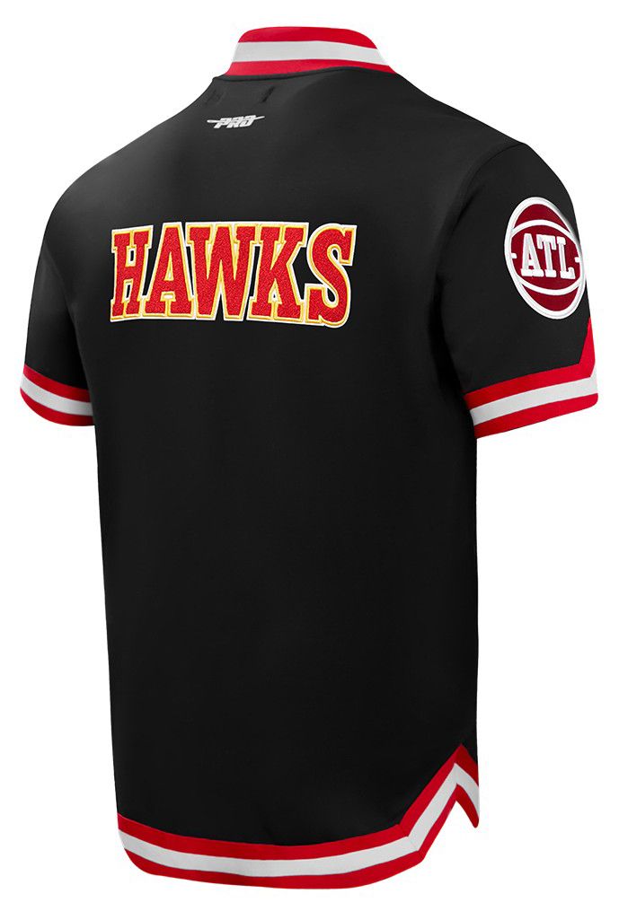 Pro Standard Men's Atlanta Hawks Black Classic Warm Up Jacket product image
