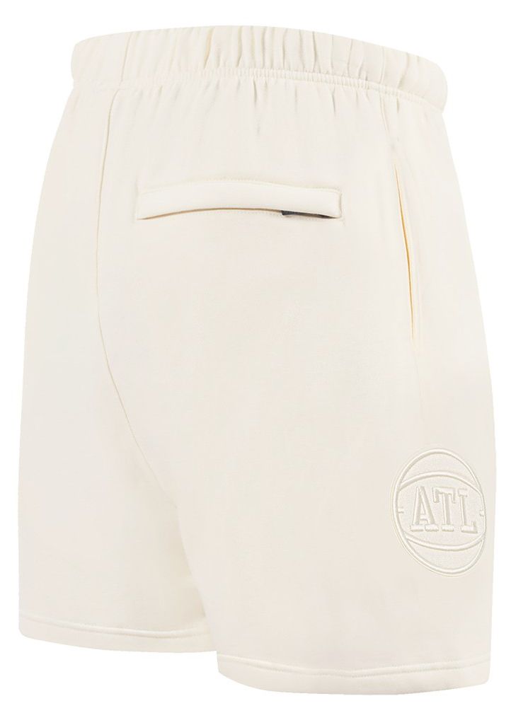 Pro Standard Men's Atlanta Hawks Off White Neutral Fleece Shorts product image