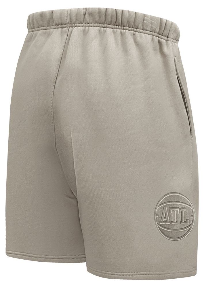 Pro Standard Men's Atlanta Hawks Taupe Neutral Fleece Shorts product image
