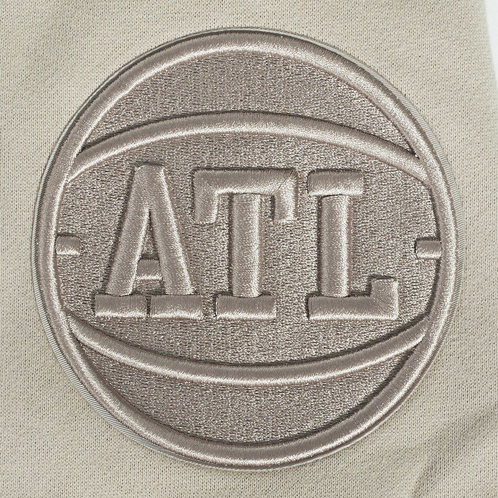 Pro Standard Men's Atlanta Hawks Taupe Neutral Fleece Shorts product image