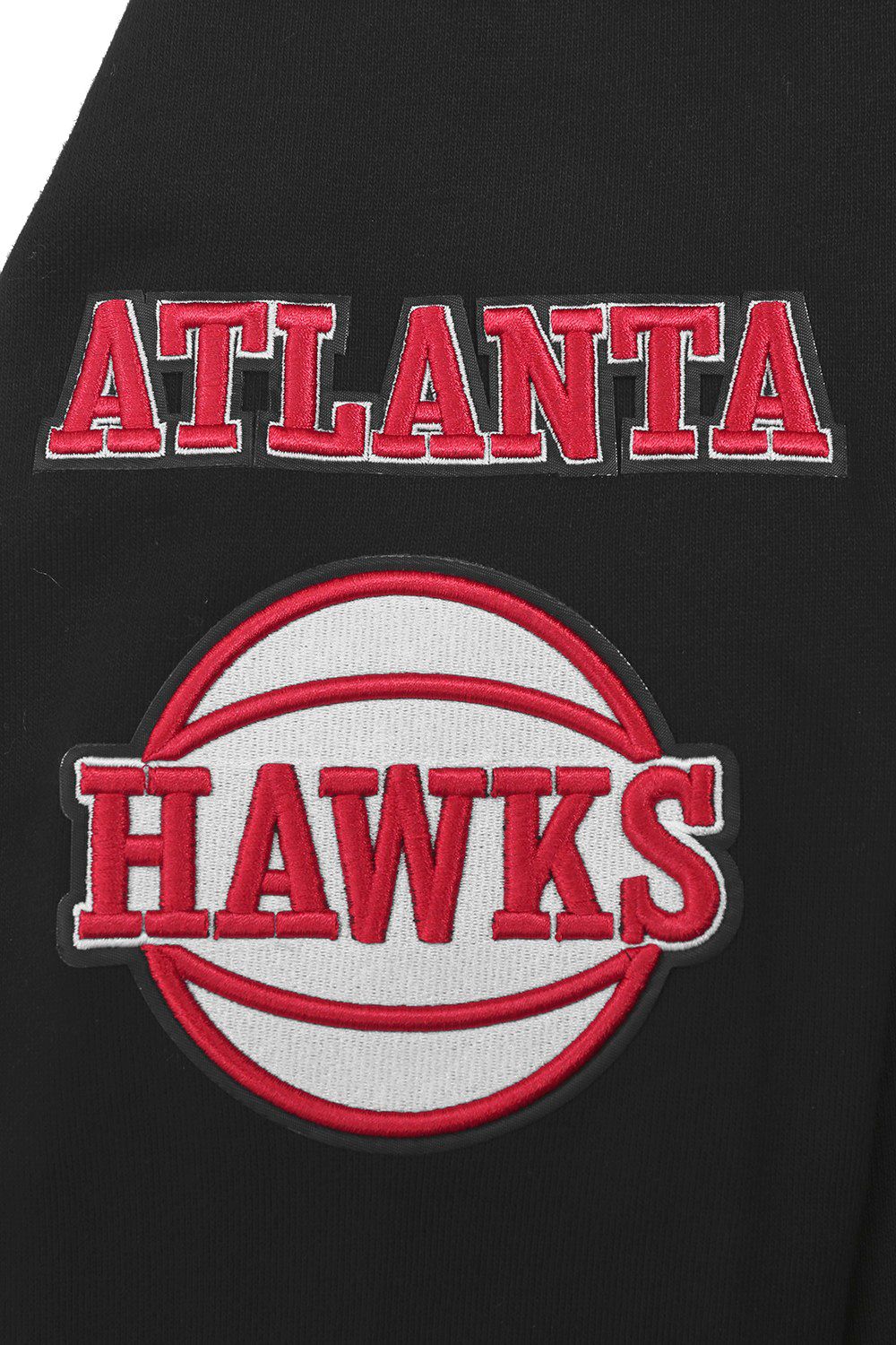Pro Standard Men's Atlanta Hawks Black Old English Fleece Pullover Hoodie product image