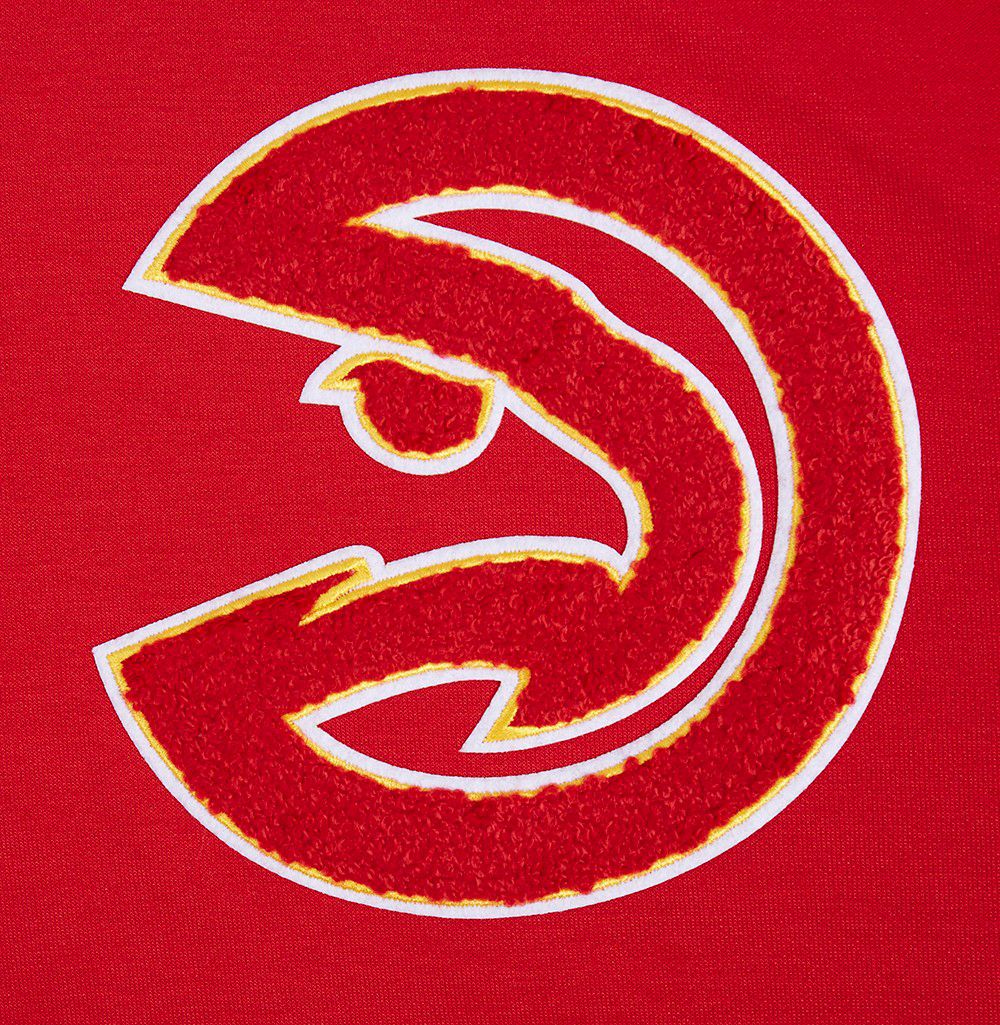 Pro Standard Men's Atlanta Hawks Red Classic Chenille Pullover Hoodie product image