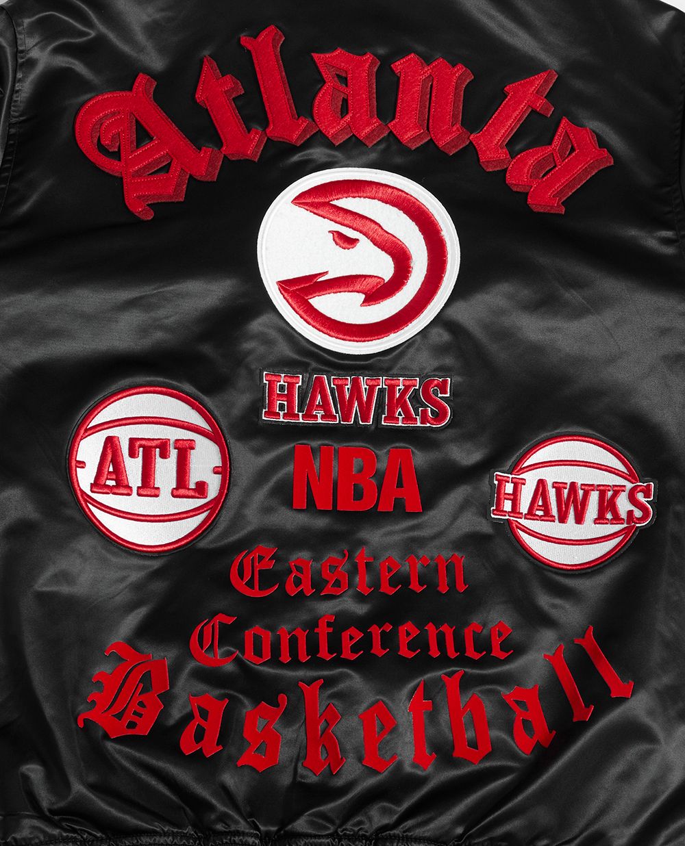 Pro Standard Men's Atlanta Hawks Black Old English Ribbed Satin Jacket product image