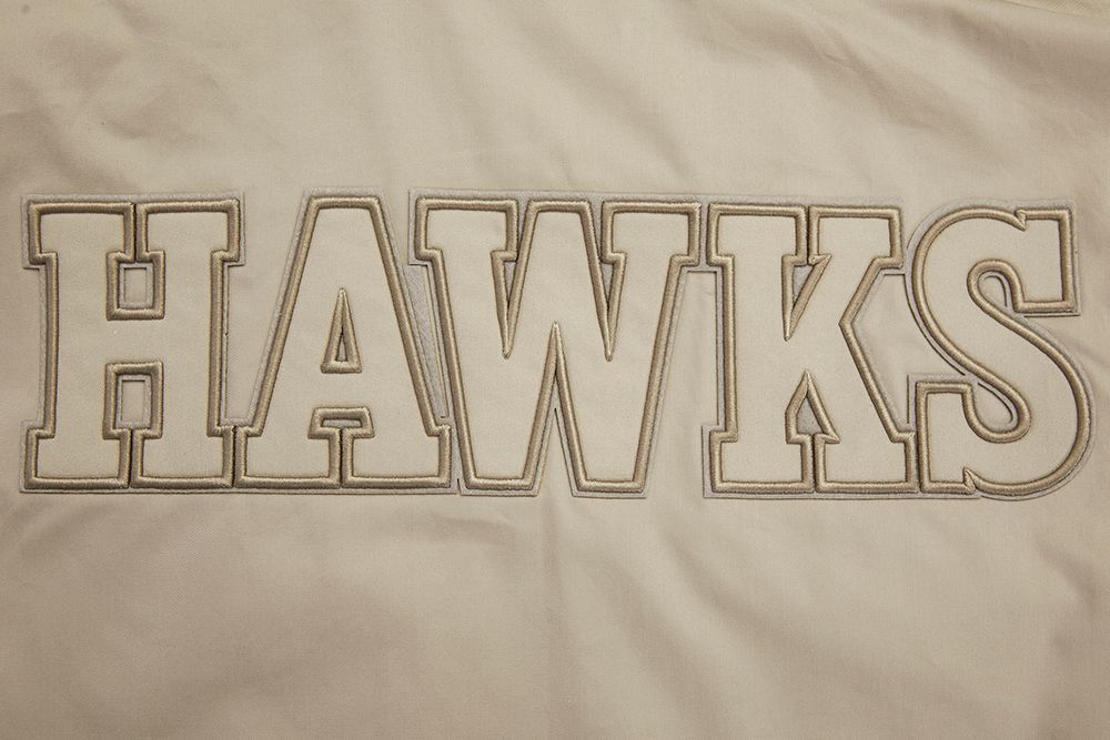 Pro Standard Men's Atlanta Hawks Taupe Neutral Twill Jacket product image