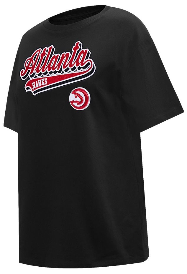 Pro Standard Women's Atlanta Hawks Black Script Tail Boyfriend T-Shirt product image