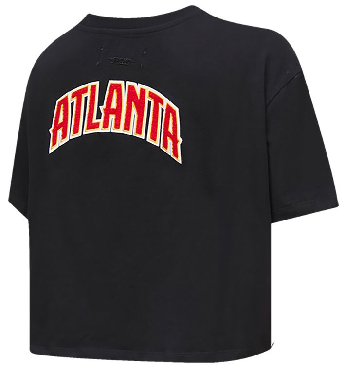 Pro Standard Women's Atlanta Hawks Black Classic Boxy T-Shirt product image