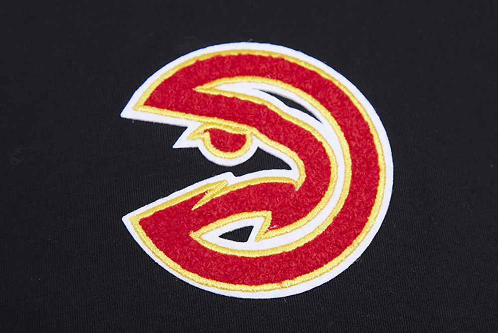 Pro Standard Women's Atlanta Hawks Black Classic Boxy T-Shirt product image