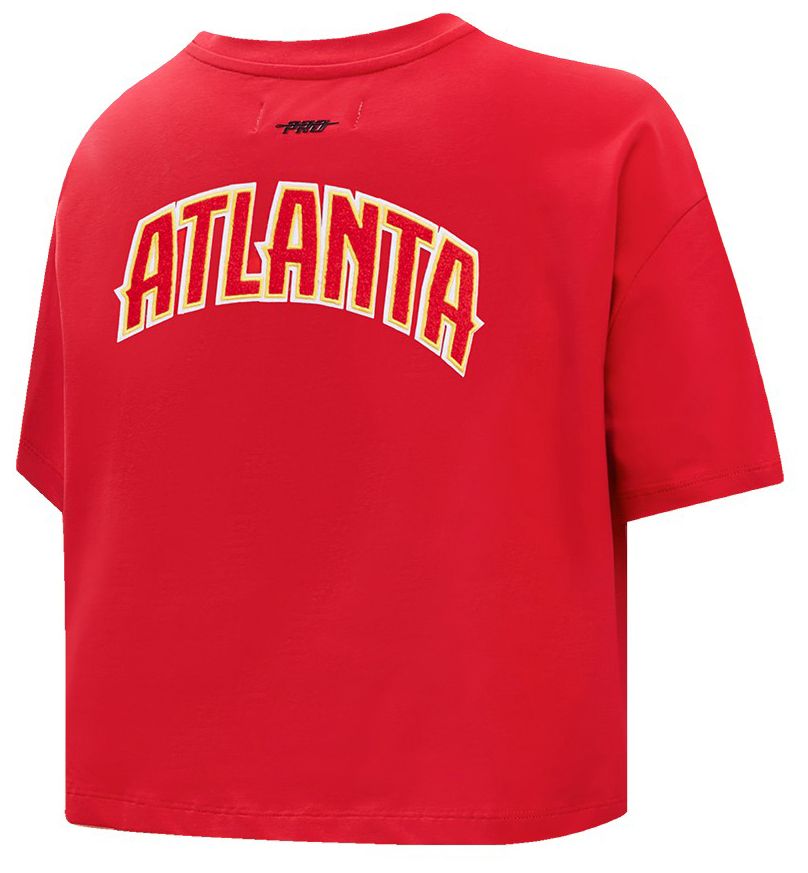 Pro Standard Women's Atlanta Hawks Red Classic Boxy T-Shirt product image