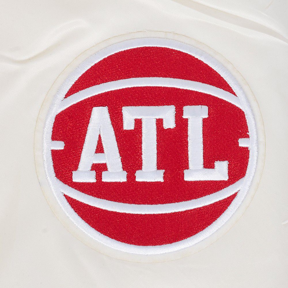 Pro Standard Women's Atlanta Hawks Off White Retro Classic Rib Satin Jacket product image