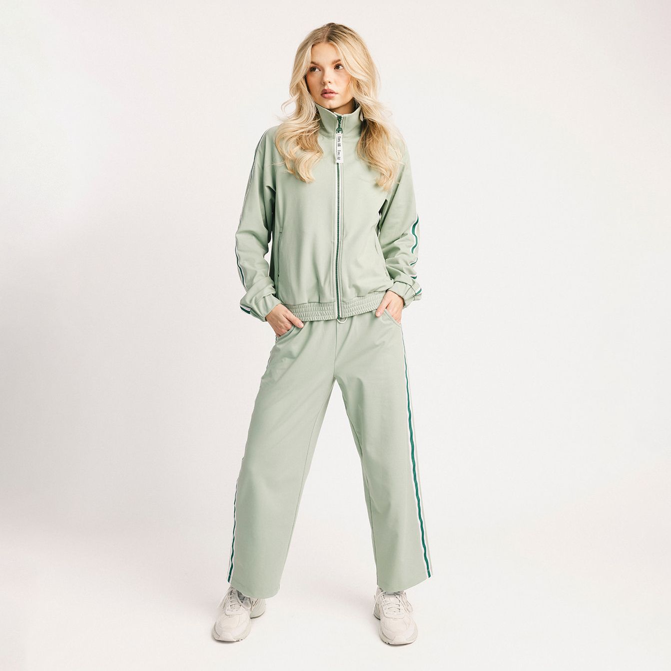 Fore All Women's Lyla Golf Jacket product image