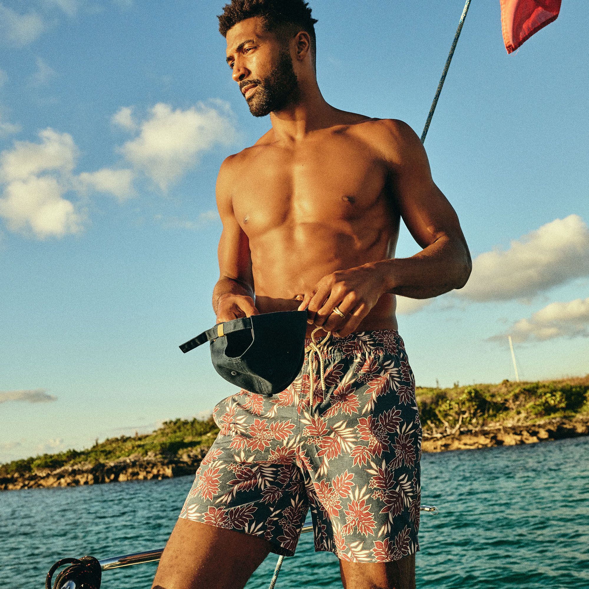 Fair Harbor Men's Bayberry 7" Swim Trunks product image