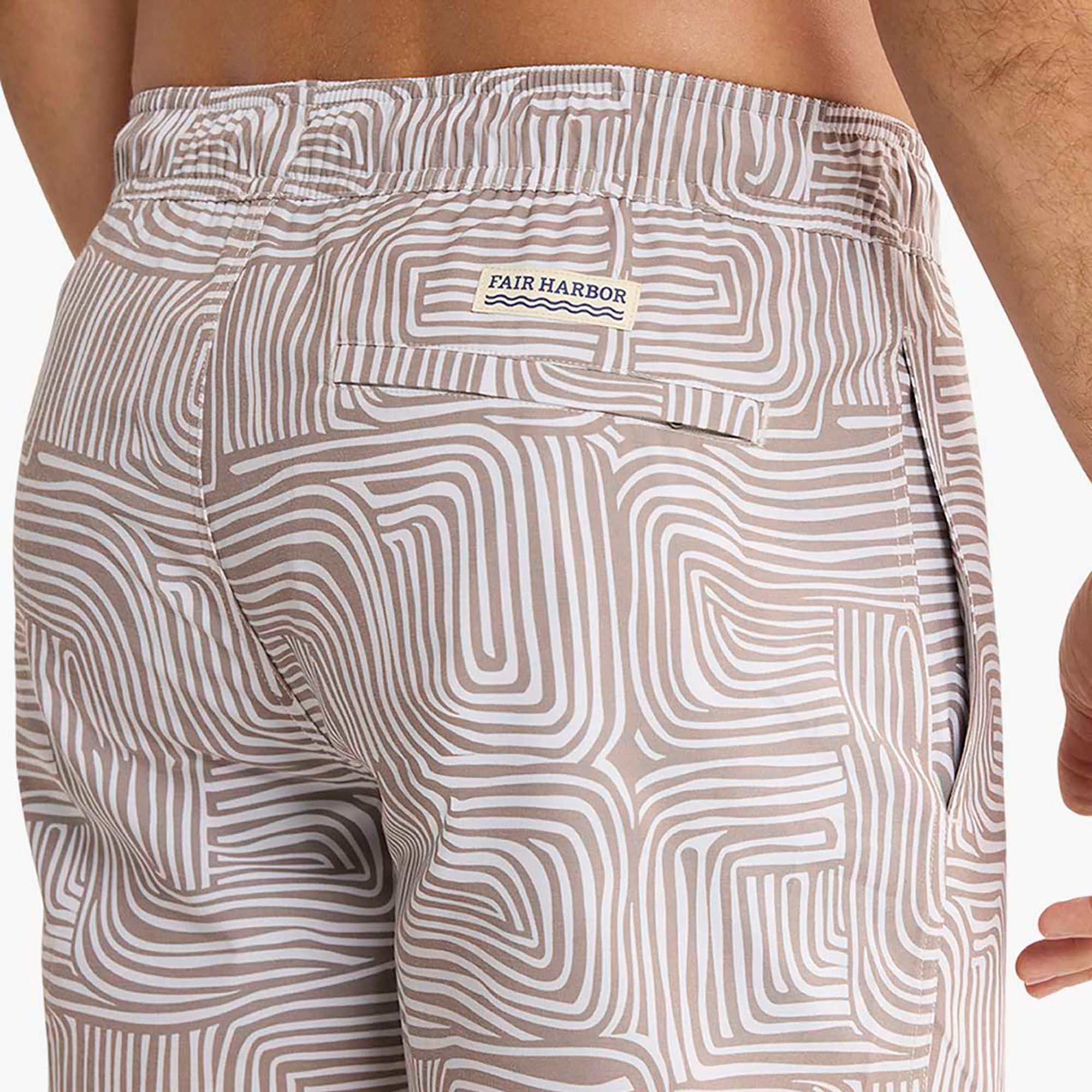 Fair Harbor Men's Bayberry 7" Swim Trunks product image