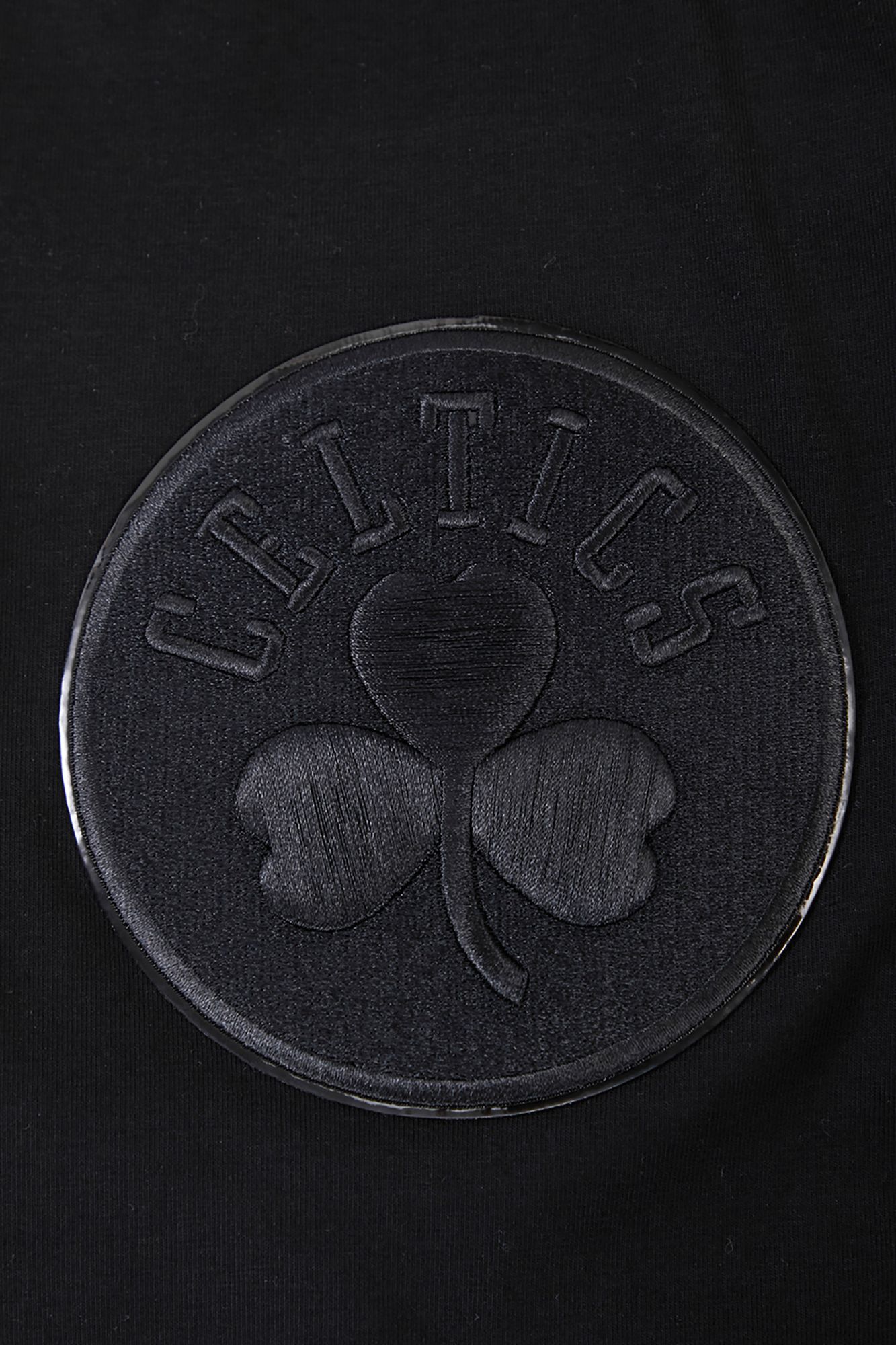 Pro Standard Men's Boston Celtics Black Logo Pro Team T-Shirt product image