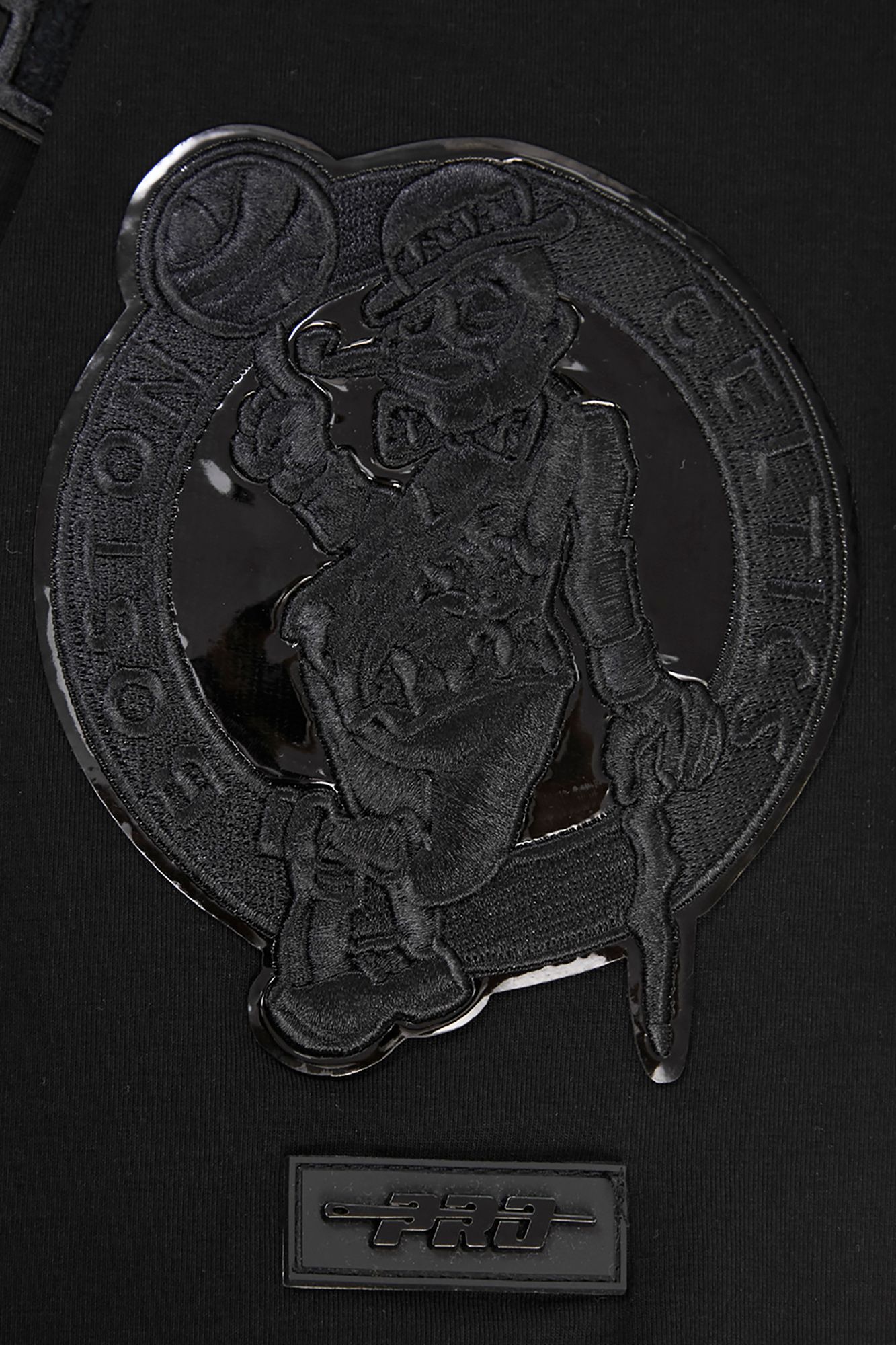 Pro Standard Men's Boston Celtics Black Logo Pro Team T-Shirt product image